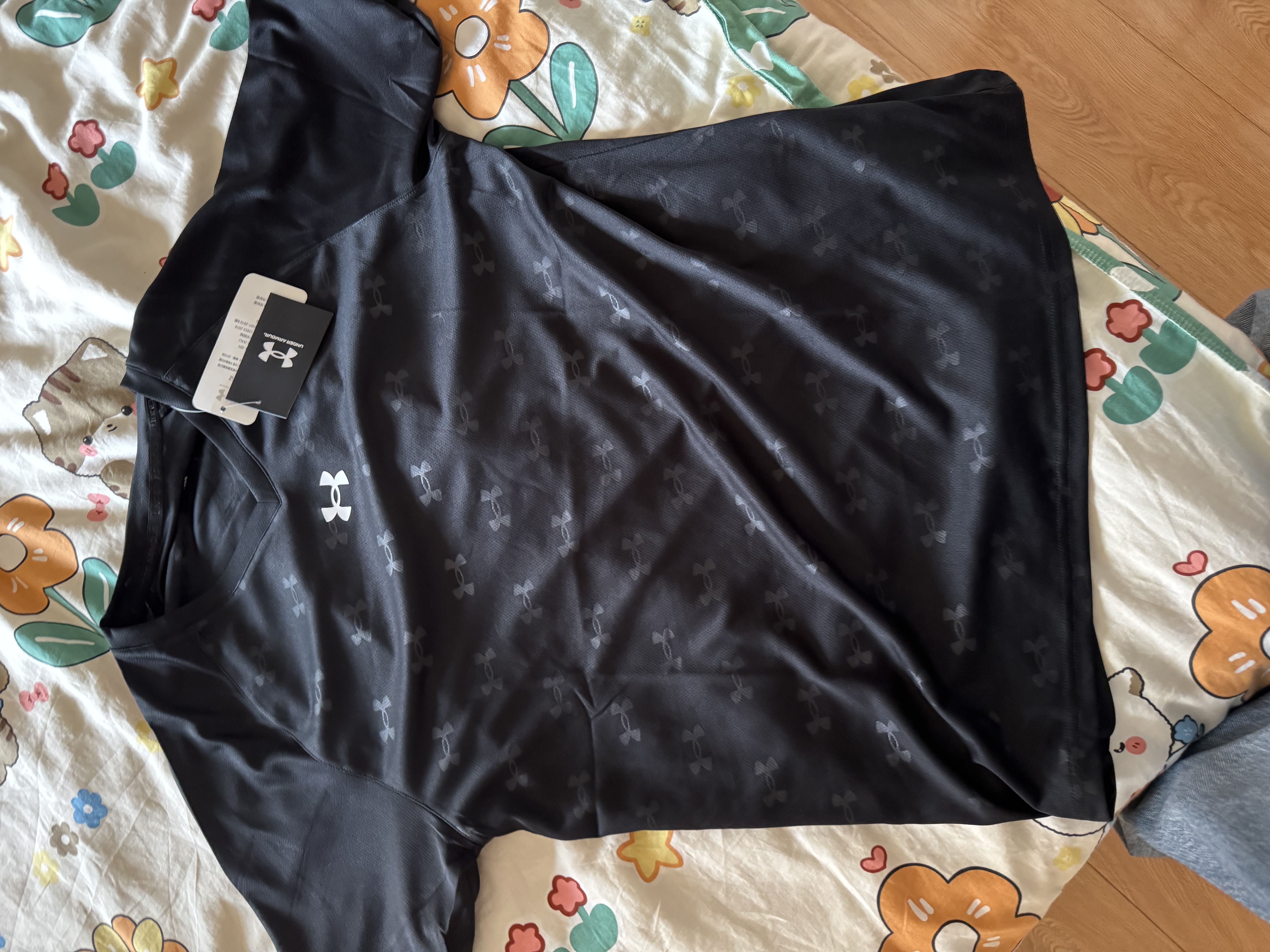 安德玛（Under Armour）速干短袖T恤男子夏季满印新款宽松运动训练篮球跑步健身服 实拍图