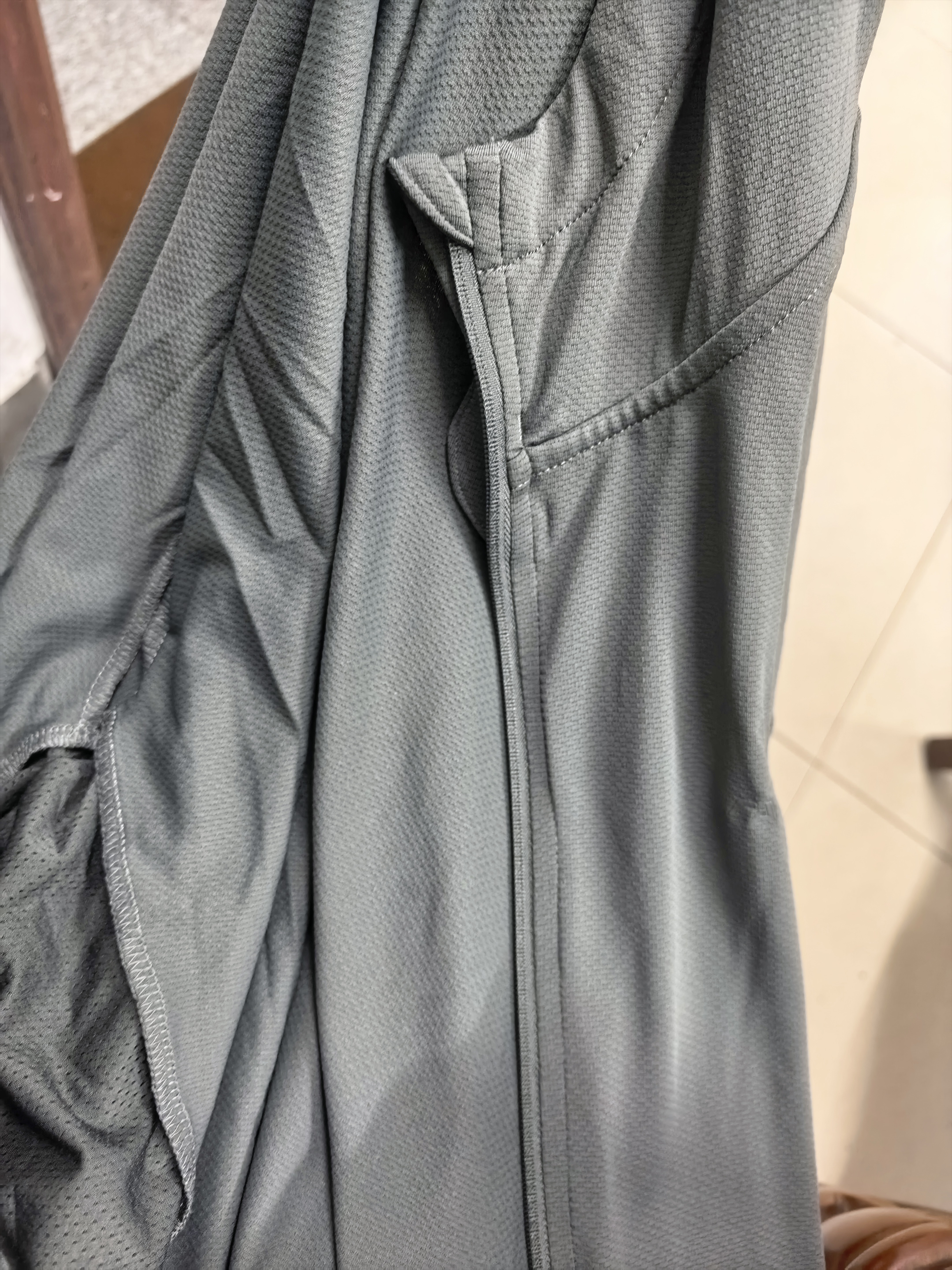 骆驼（CAMEL）防晒衣男女装夏季新款户外运动服原纱凉感防晒宽松连帽上衣薄外套 实拍图