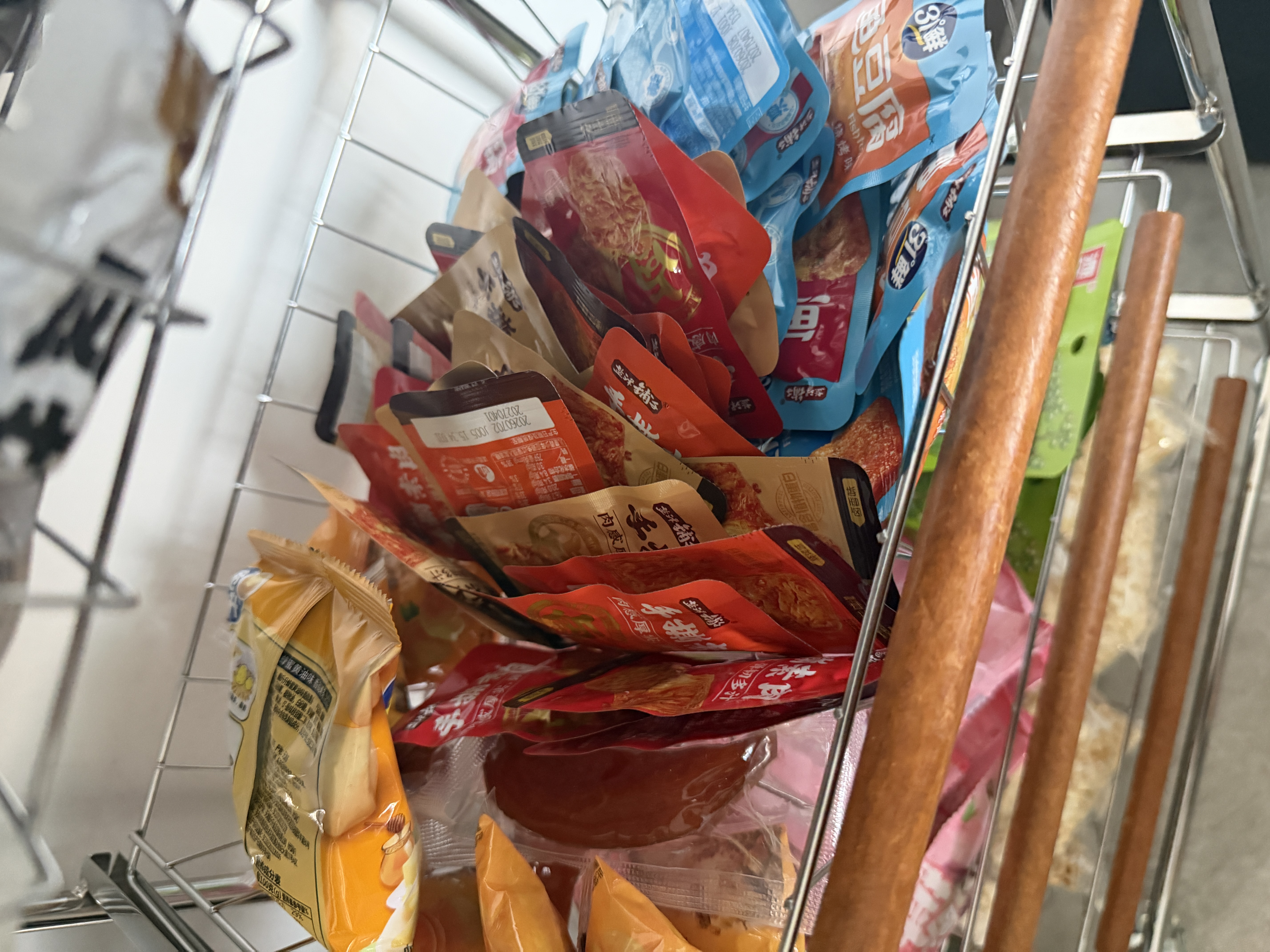 盐津铺子手撕素肉混合味225g约25包 素牛排辣卤网红零食休闲食品豆干辣条 实拍图