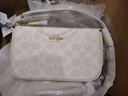蔻驰（COACH）【品牌直供】女士NOLITA19经典标志手提单肩包白色CW426礼物 实拍图
