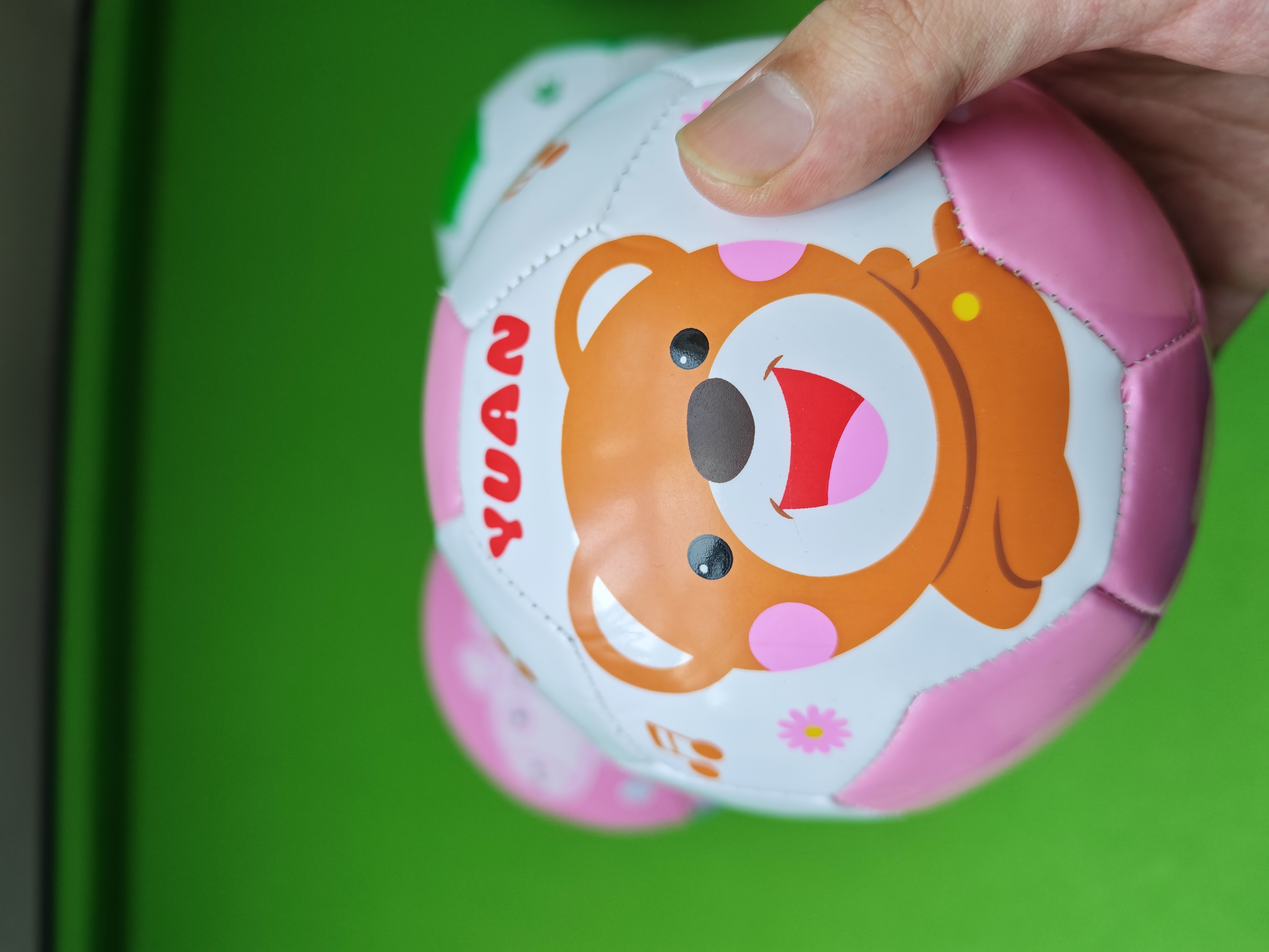 哈哈球儿童玩具球足球2号1-3岁婴儿宝宝幼儿感统拍拍小皮球小熊粉 实拍图