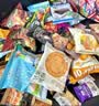 里奈の零食休闲零食大礼包送女友礼物零食整箱50包解馋成人小零食礼盒1700g 实拍图
