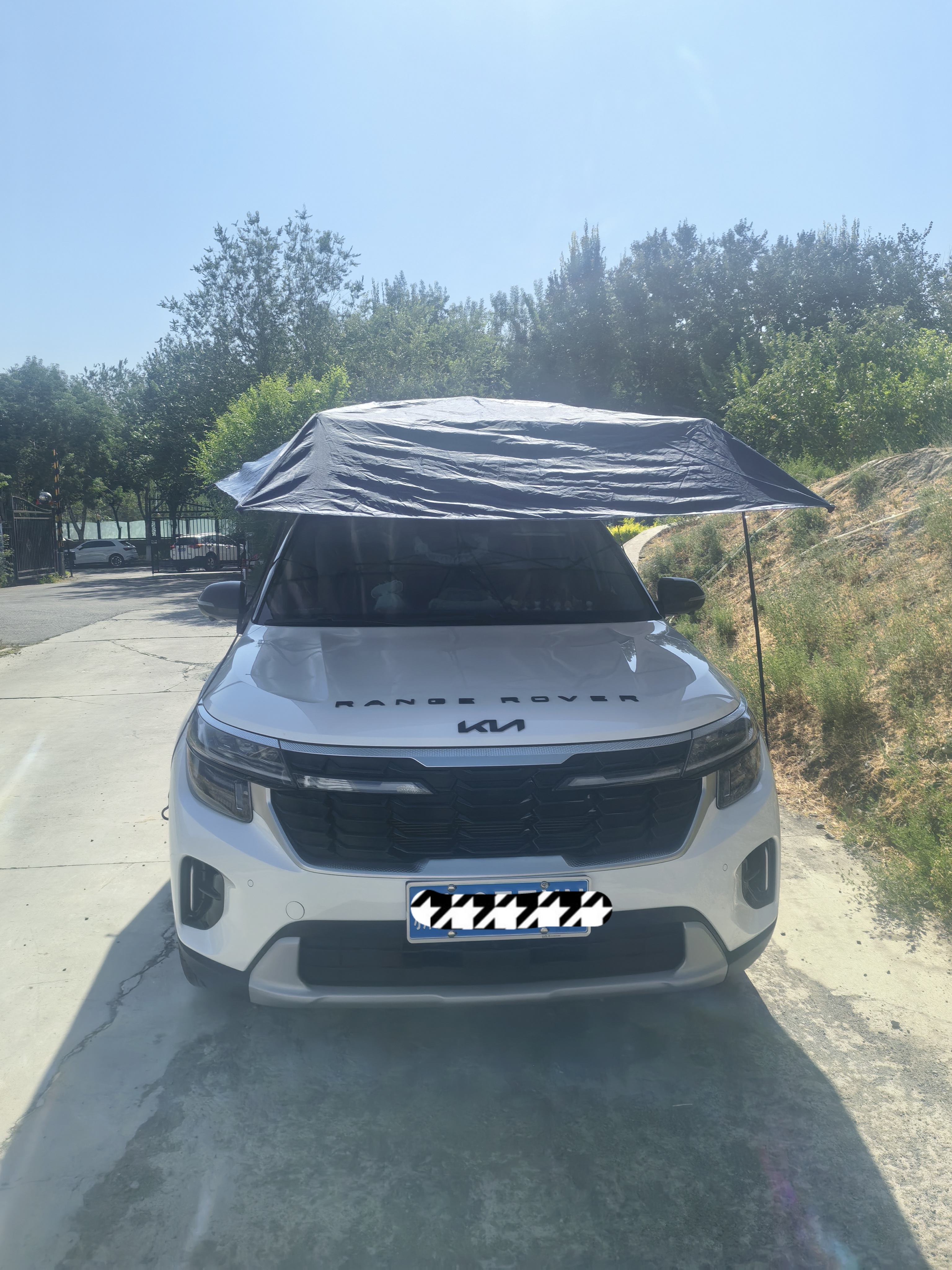 世拓林 全自动汽车移动车篷遮阳伞车衣罩智能遥控车棚电动折叠防晒隔热 全自动藏青（长4.8米*宽2.4米） 全车型通用 实拍图