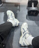 adidas ENTRAP美式校园风运动少年感复古篮球风板鞋男女阿迪达斯 白色/暗银金属/树脂黄   44.5 实拍图