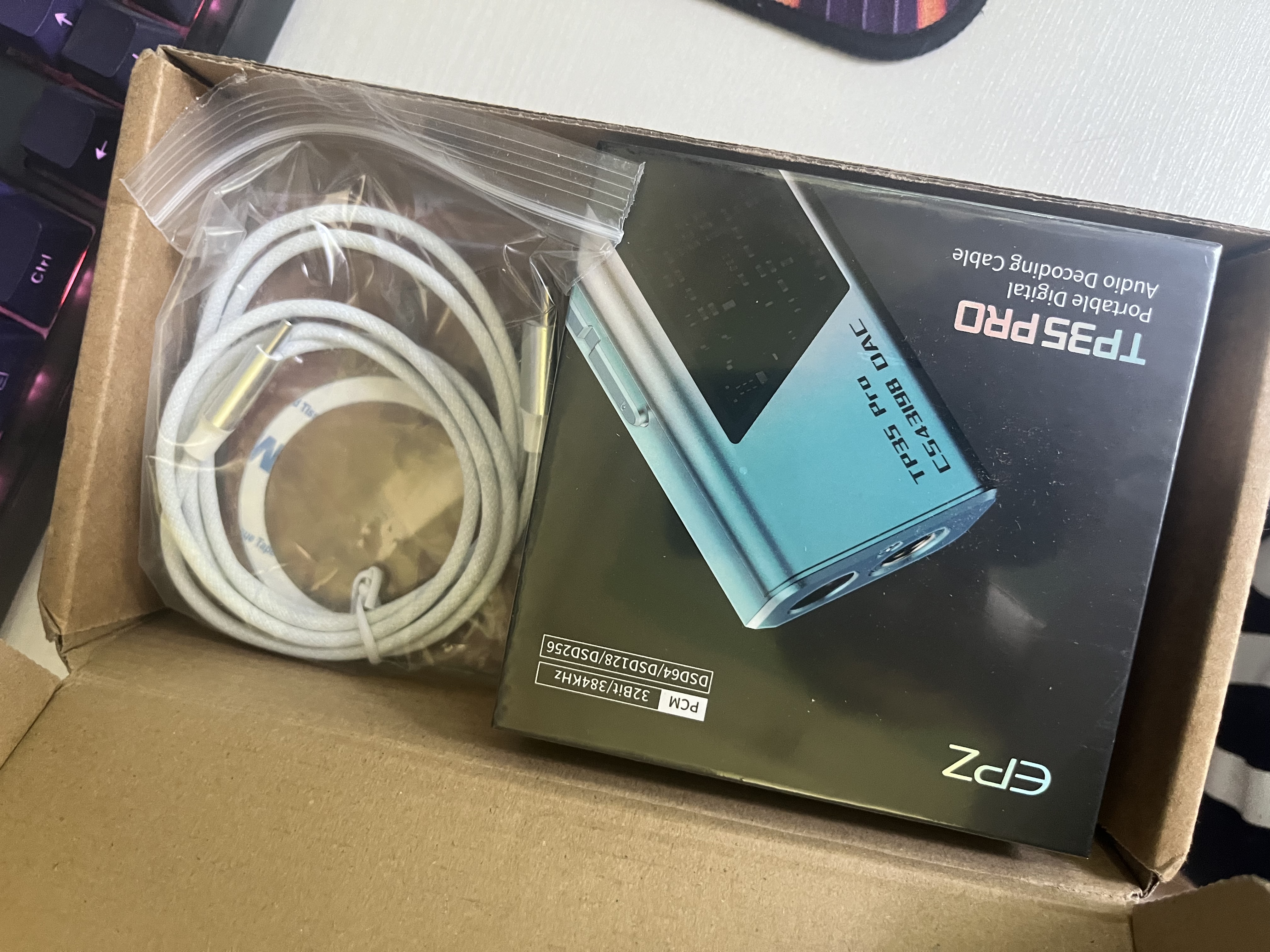 EPZ TP35pro小尾巴音频解码器无损hifiI解码耳放发烧均衡器专业游戏声卡3.5/4.4高性能【送磁吸皮套】 【 专业级游戏声卡】type-c版银灰 实拍图