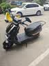 五羊【官方正品】电动摩托车2000W高速大功率电动车男女俩轮代步电动摩托车 镜面黑/速度50M/前后双碟/杠箱版 72V35A/全新石墨烯电池/木架发货 实拍图