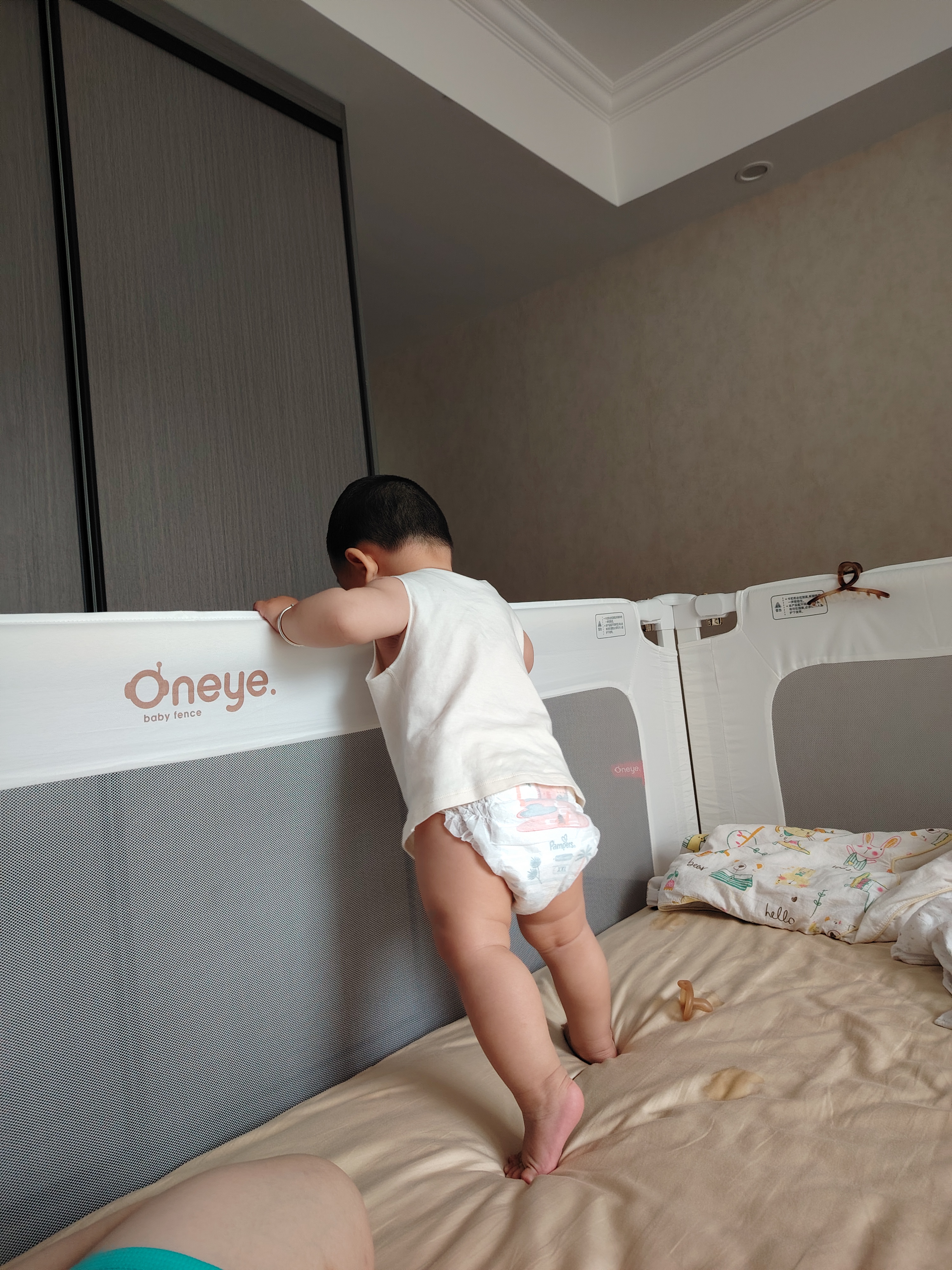 丸丫K2床围栏婴儿防摔床护栏床边防掉床挡板防护栏2.0m熊宝宝一面 实拍图
