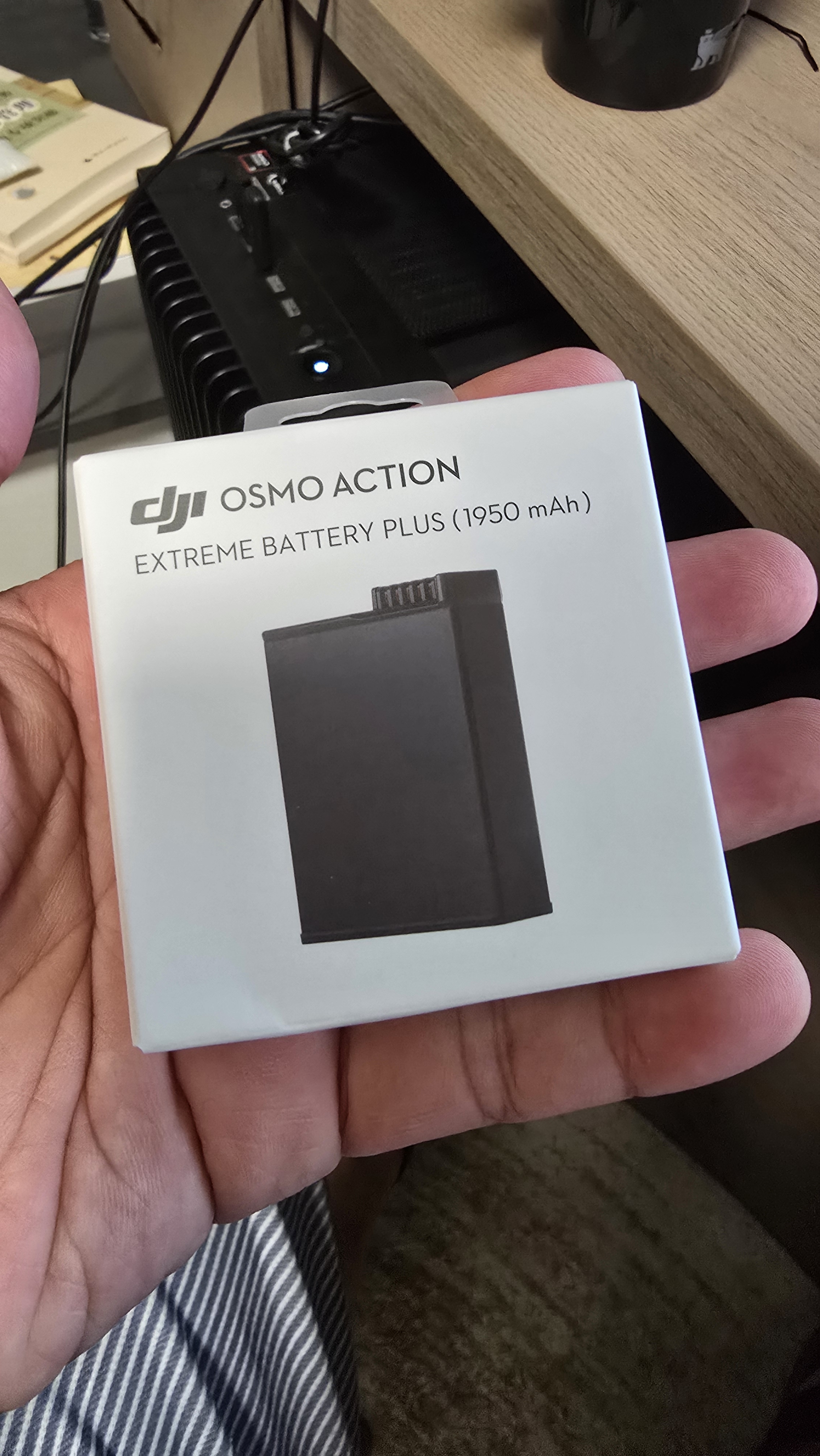 TELESIN适配大疆action5pro/6多功能电池充电盒osmo action360充电器电池收纳盒 同时三充 收纳内存卡 实拍图
