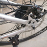 飞鸽（FG FLYING PIGEON）公路自行车入门级超轻700C公路车成人男女学生竞速骑行通勤单车 超越钢架-公路把-钛银色 21速入门公路 实拍图