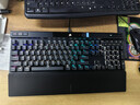 美商海盗船 (USCORSAIR) K70 RGB PRO 机械键盘 游戏键盘 全尺寸 8000Hz 竞技模式 铝框体 黑色 樱桃银轴 实拍图
