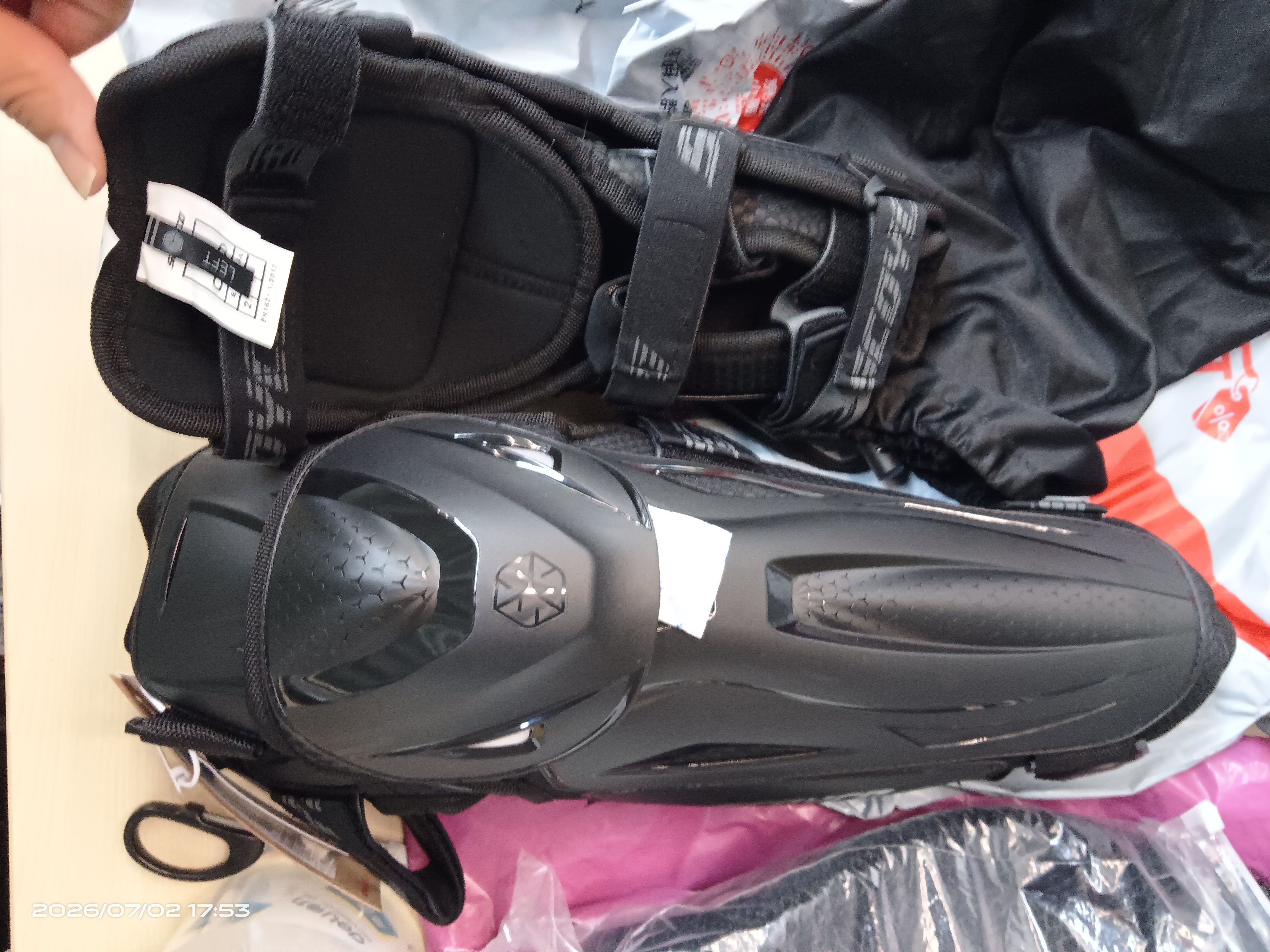 赛羽（SCOYCO）摩托车护膝摩托护具CE-2级认证四件套防摔耐磨电动车护具星宇四季 实拍图