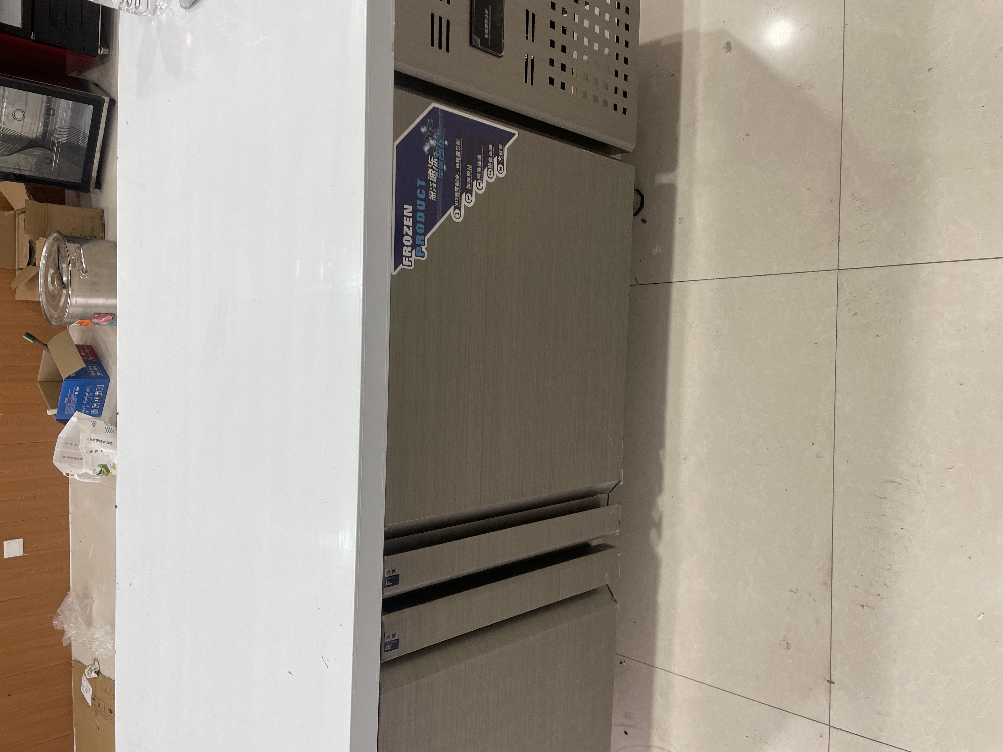 荣事达冷藏操作台冰柜工作台商用冷藏冷冻两用双温保鲜水吧台冷柜厨房不锈钢台面冰箱一体柜80cm宽 双温丨1.8*0.8*0.8M【铜芯降耗60%】 实拍图