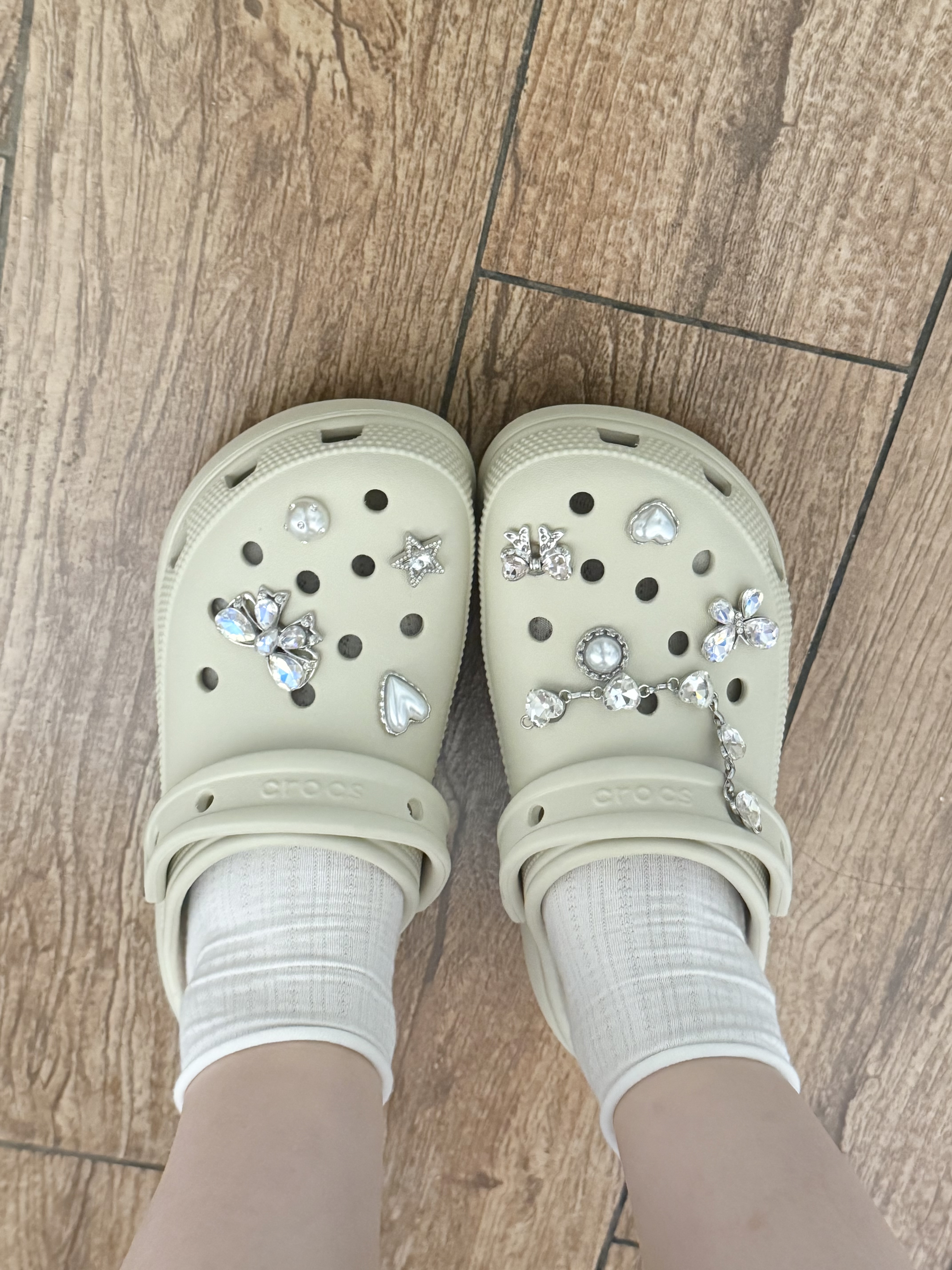 范爷家洞洞鞋配饰10件套适配crocs鞋花卡骆驰卡扣水钻金属云朵泡芙鞋扣 实拍图