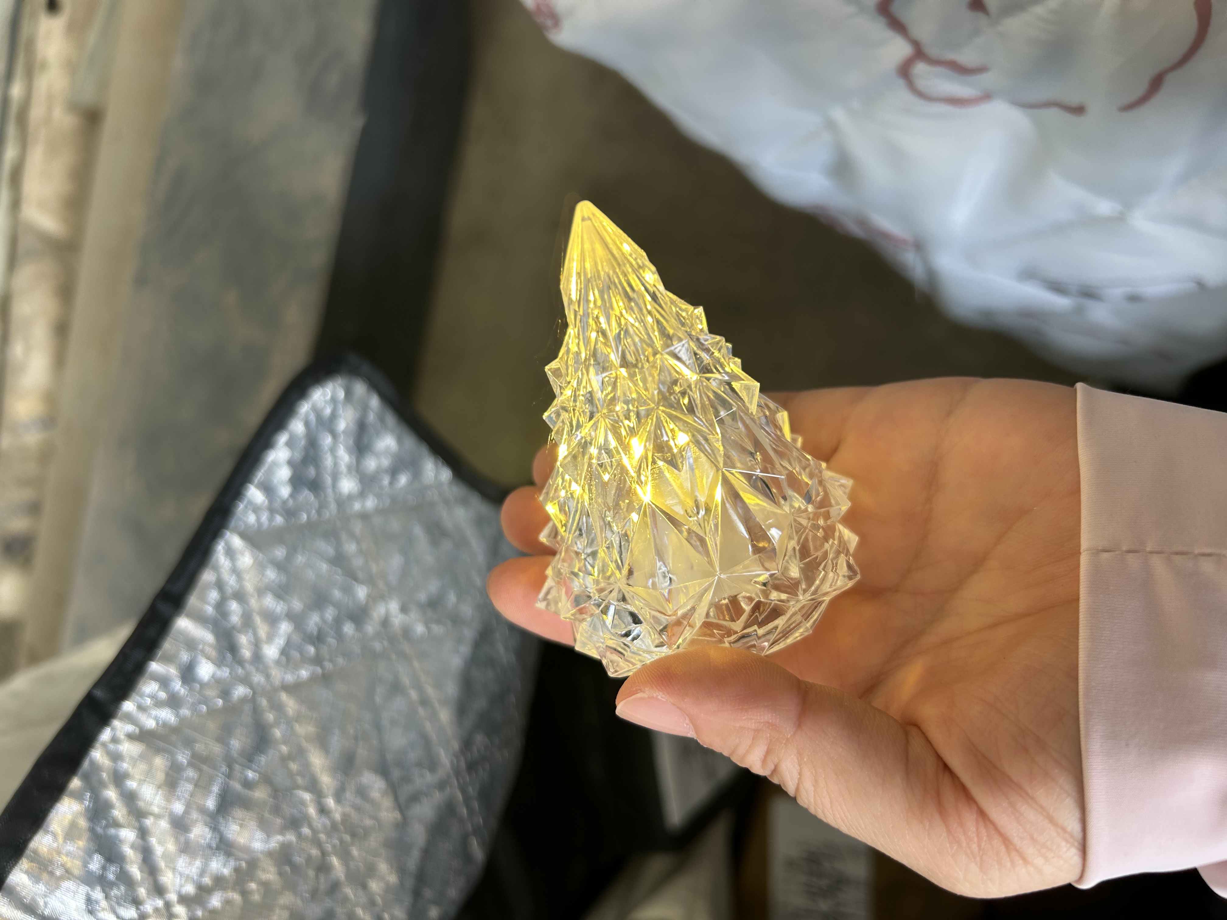 智能创意礼品冰山小夜灯ins风雪山灯宿舍卧室床头灯电子蜡烛灯酒吧派对装饰氛围灯桌面摆件送礼物 冰山小夜灯-大号6*8cm 【1个装】 实拍图
