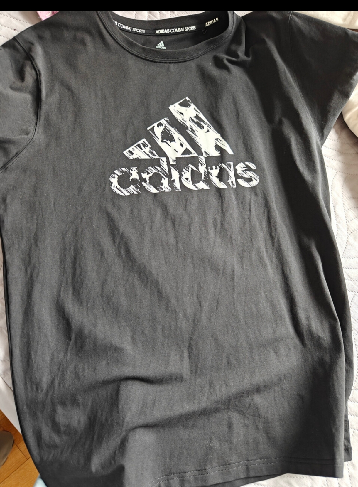阿迪达斯（adidas）【特价清仓】夏季男女同款短袖男T恤跑步健身运动速干百搭 黑蓝 S 实拍图