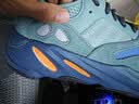 阿迪达斯 男女鞋Yeezy700复古限量休闲鞋GZ2002 UK8码42码 实拍图