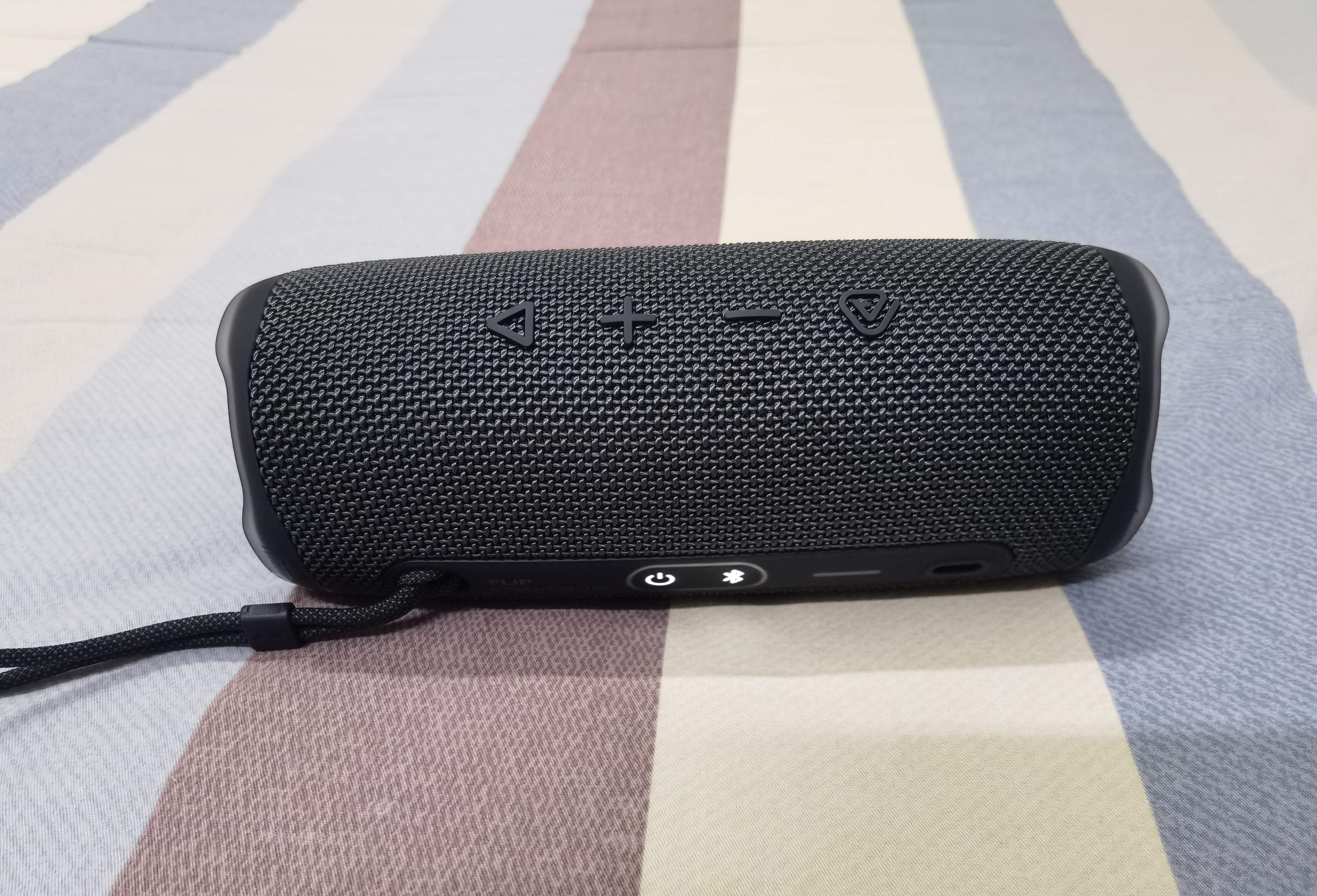 JBL FLIP ESSENTIAL 3 SE 蓝牙音箱 独立高音单元 户外便携低音炮 桌面电脑音响 男士礼物 26年新款 实拍图