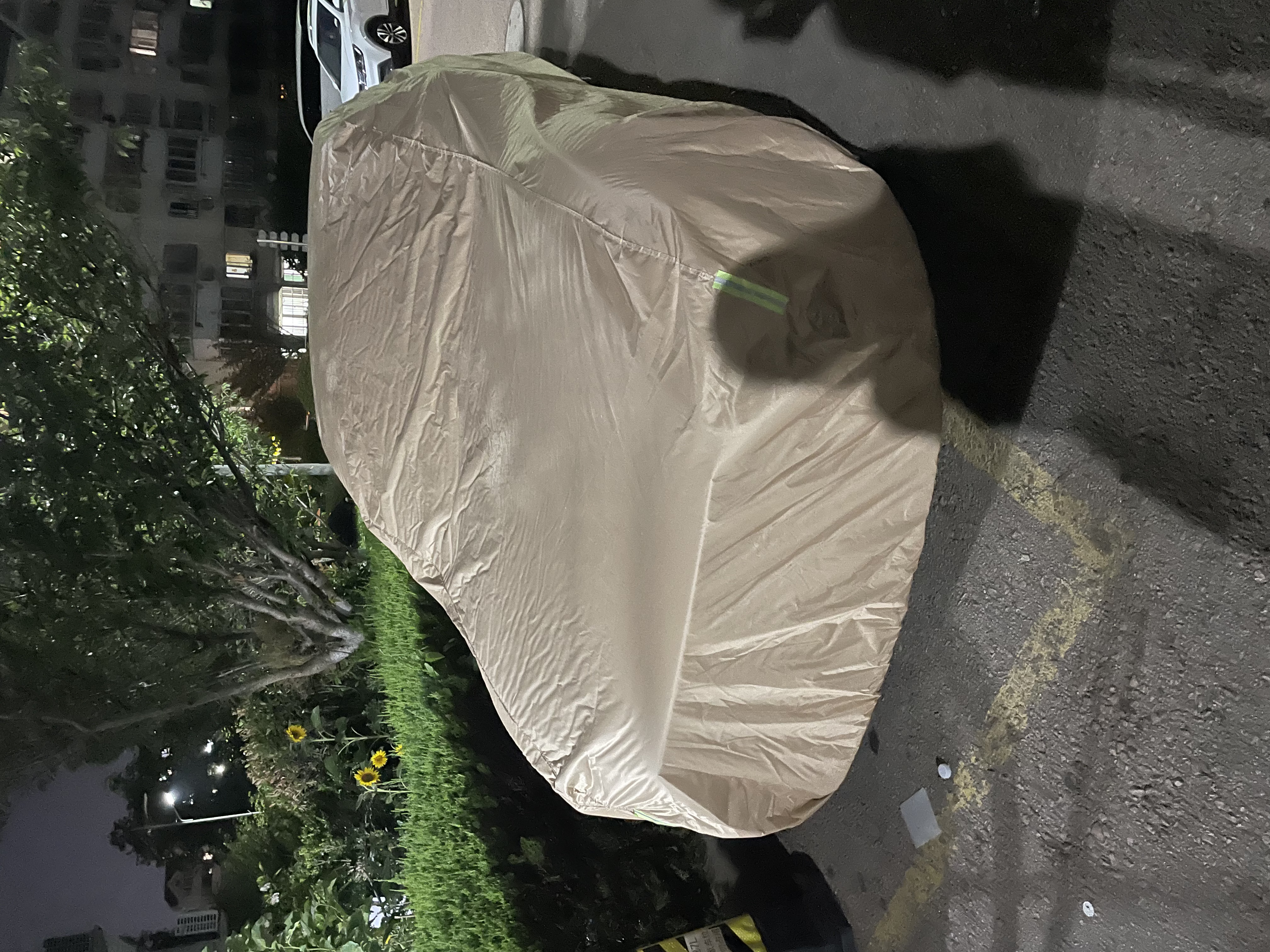 金雨保牛津布汽车车衣车罩防晒防雨隔热防尘加厚遮阳车套外全罩通用四季 人气热销【香槟咖】600D高密度牛津布+送收纳袋 双层加厚款*四季可用【防暴晒防雨防冰雹抗大风】 实拍图