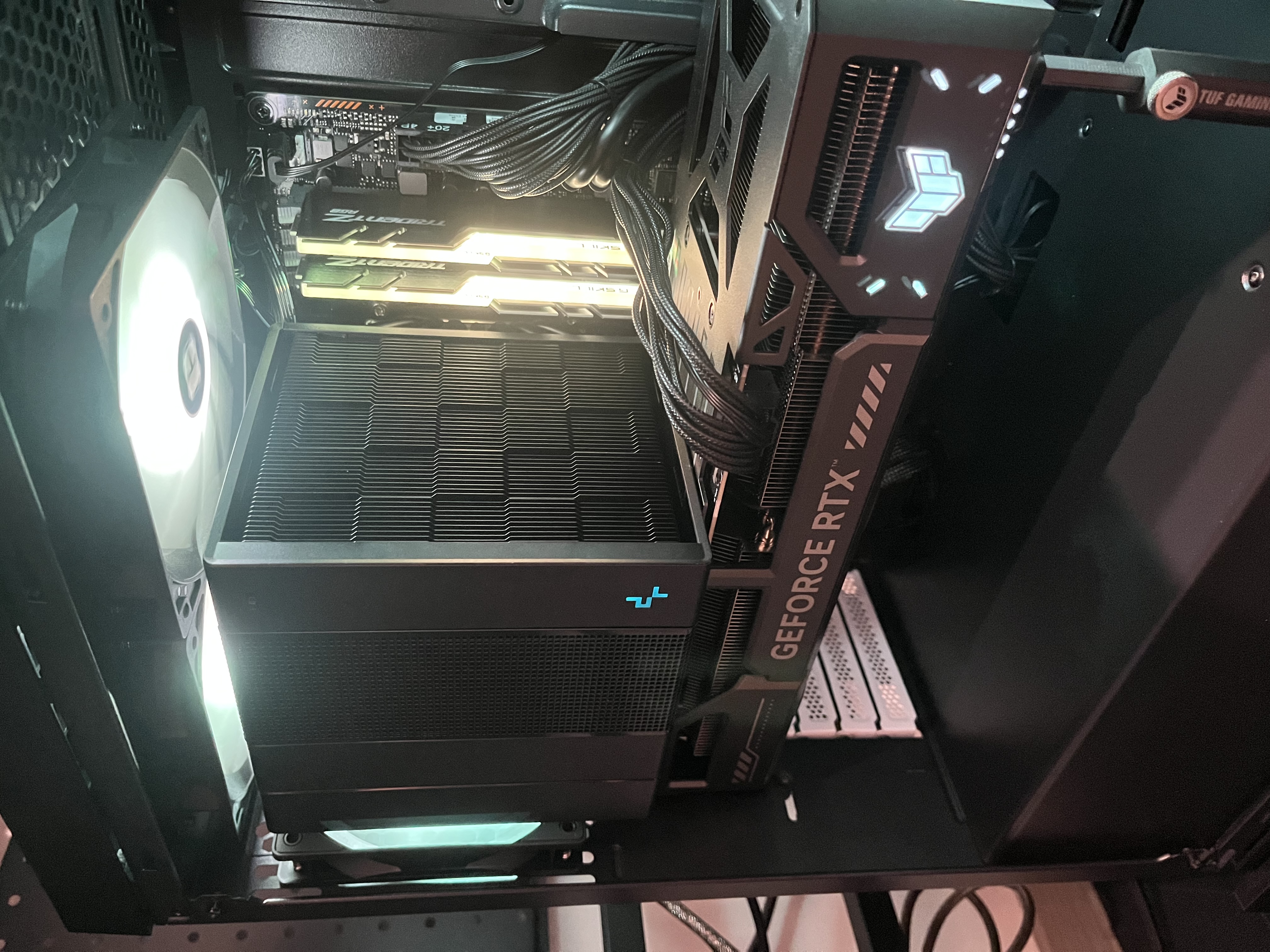 九州风神（DEEPCOOL）阿萨辛4风冷散热器CPU散热（7热管280W/双模散热/不挡内存/磁吸顶盖/快拆风扇/ASSASSIN IV） 实拍图