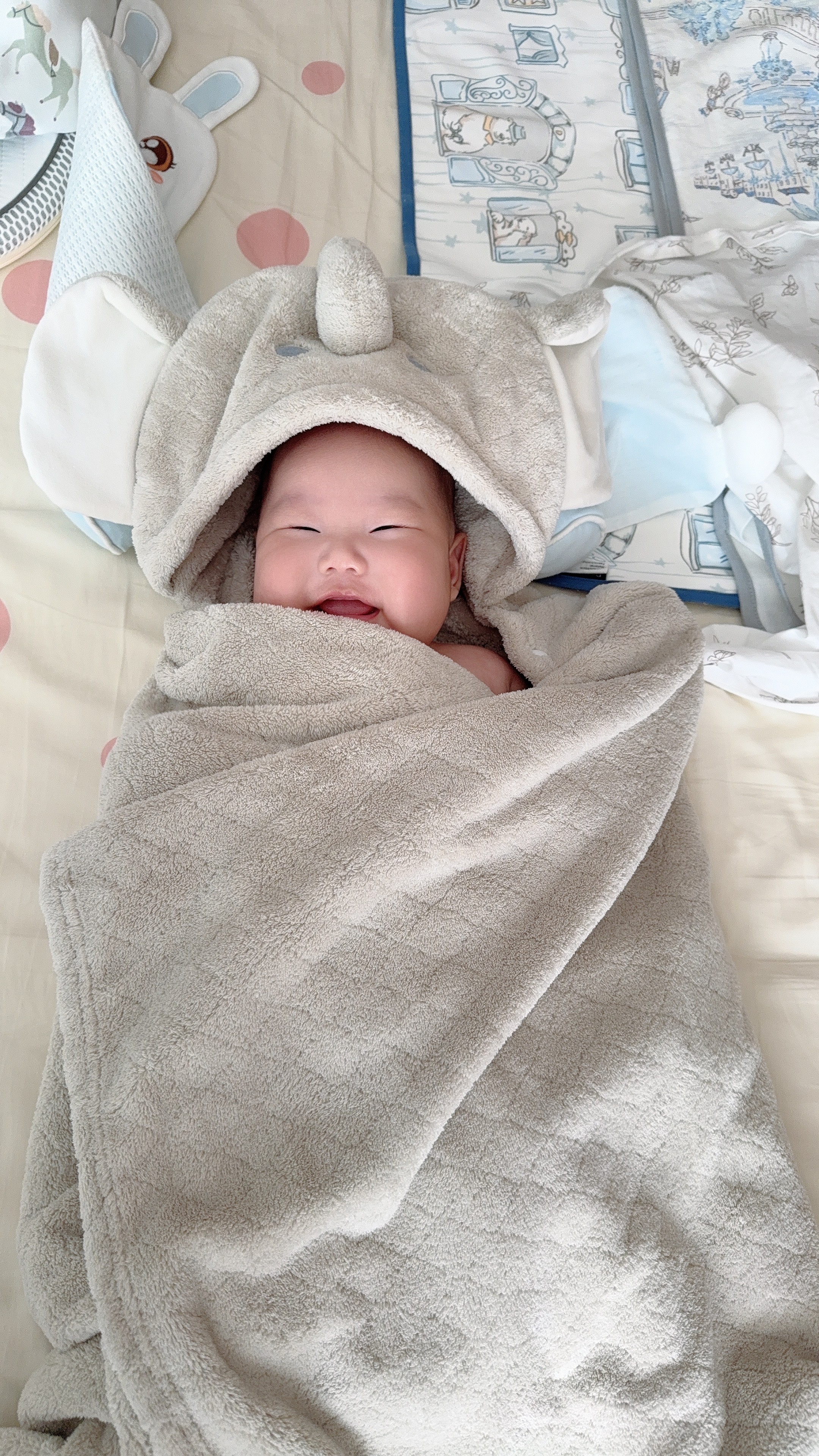 BABYGREAT婴儿浴巾儿童洗澡巾斗篷带帽子新生儿宝宝连帽包裹巾吸水速干四季 【斗篷连帽浴巾丨四季款】小象敦敦 实拍图