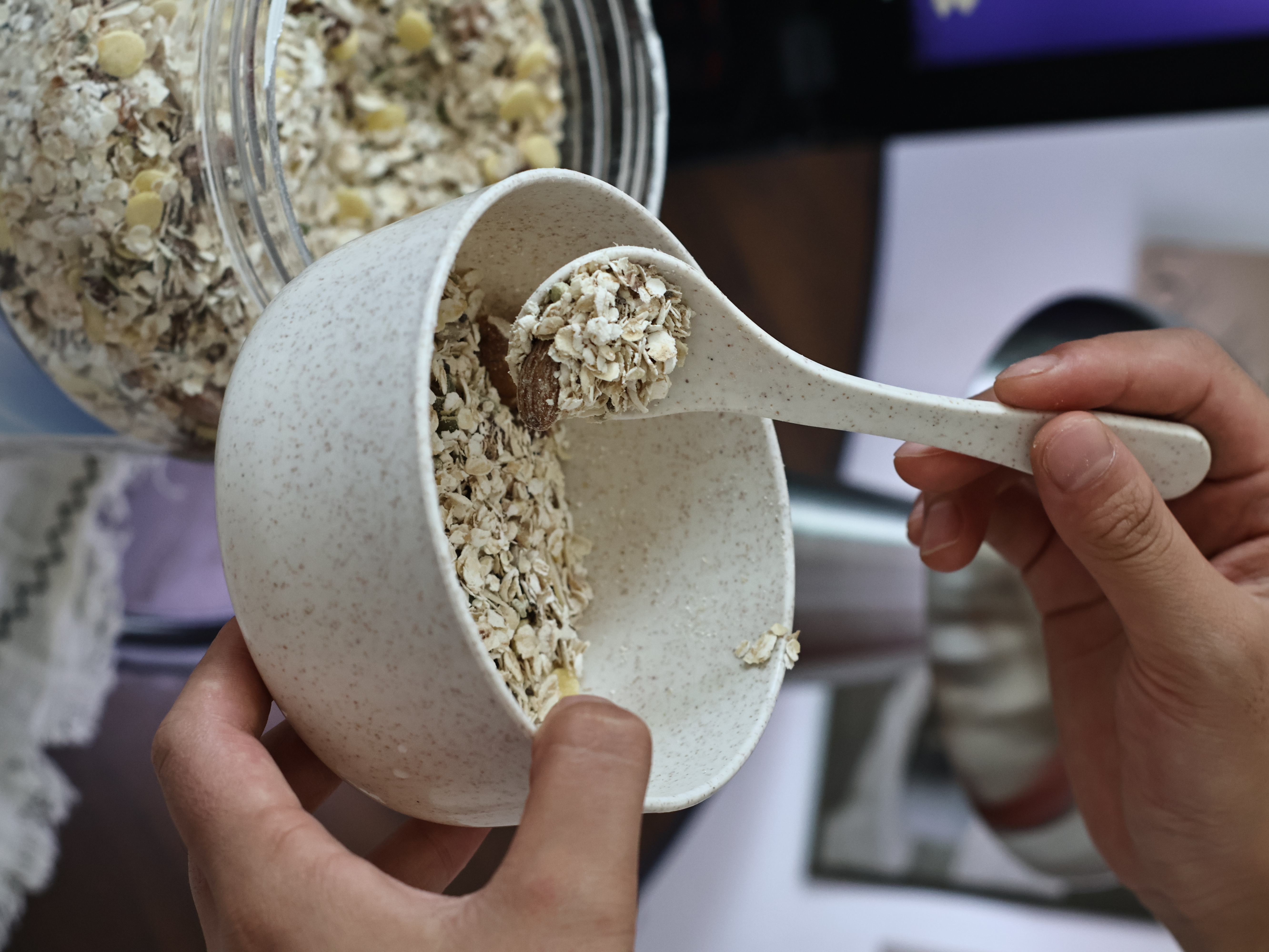 颜茴记糖尿病人专用食品奇亚籽坚果燕麦片无糖精控中老年人血糖高早餐降 1000g【 2斤大罐】带碗勺 实拍图