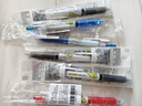 斑马牌（ZEBRA）学霸系列中性笔 0.4mm子弹头按压签字笔 学生用刷题笔标注笔 JJS77 红色 单支装 实拍图