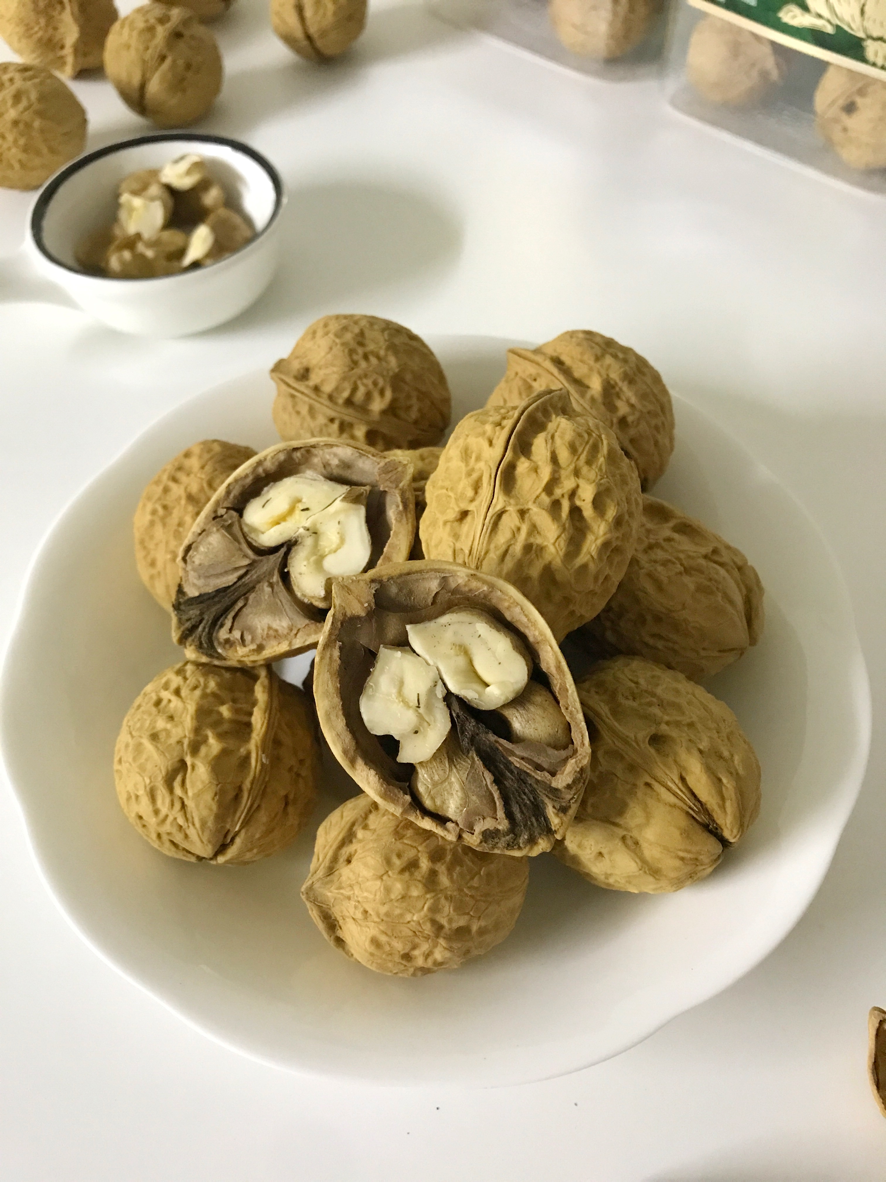 三只松鼠金装有机核桃/原味/260g罐装每日坚果炒货干果休闲零食云南特产 实拍图