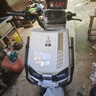 五羊【官方正品】电动摩托车2000W高速大功率电动车男女俩轮代步电动摩托车 金属白/速度70M/前后双碟/杠箱版 72V35A/全新石墨烯电池/木架发货 实拍图
