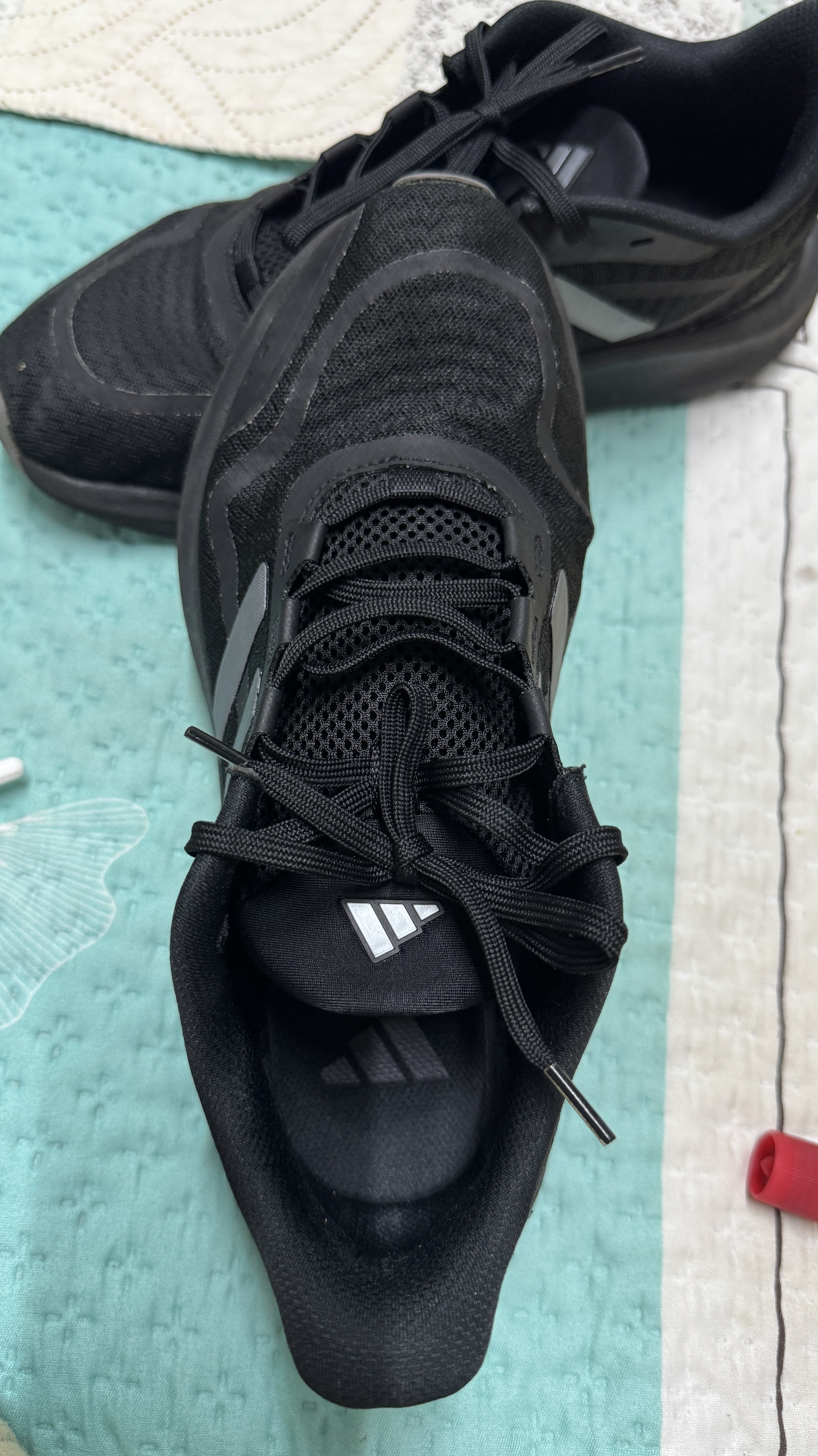 阿迪达斯（adidas）男鞋跑步鞋春季黑武士户外轻便耐磨透气休闲旅游运动鞋 黑色 41 实拍图