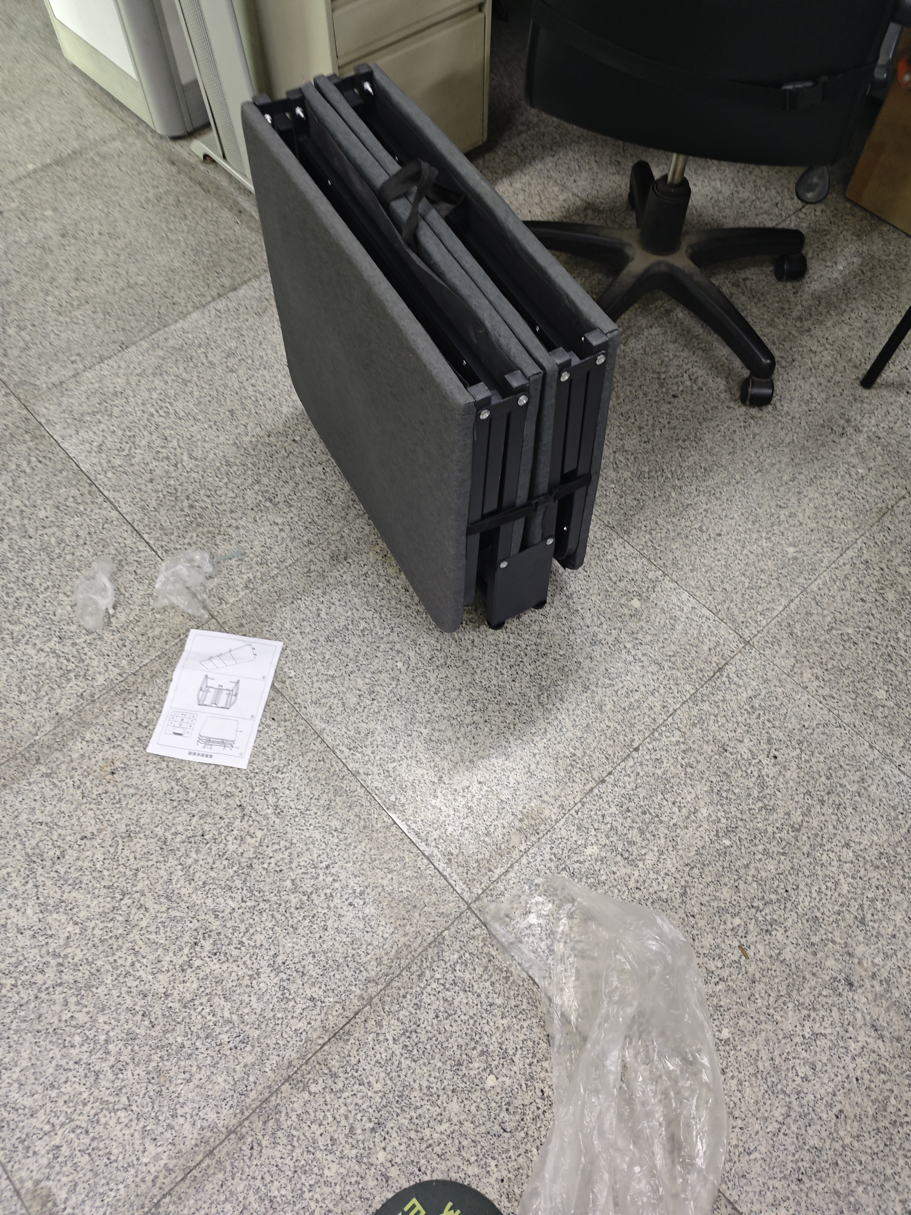 折叠床单人床医院陪护床办公室午睡午休行军床简易四折床ZJ 【四折床】黑色180*60-简易四轮款 实拍图