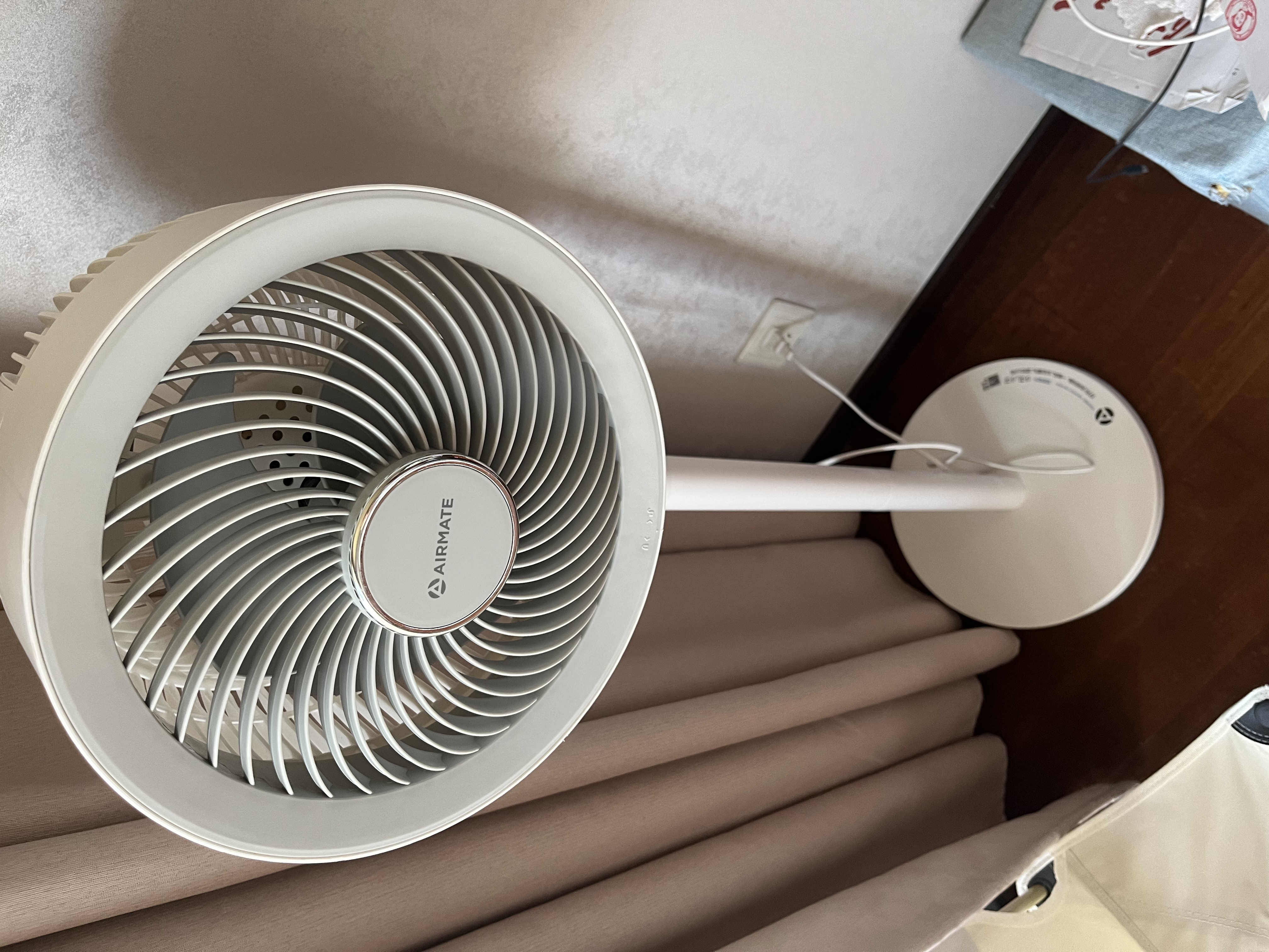 艾美特（AIRMATE）【海豚系列】空气循环扇家用电风扇轻音节能落地扇大风力涡轮换气扇台立式电扇香薰驱蚊风扇 【旗舰升级】语音+触控+遥控+小程序丨SR201 实拍图