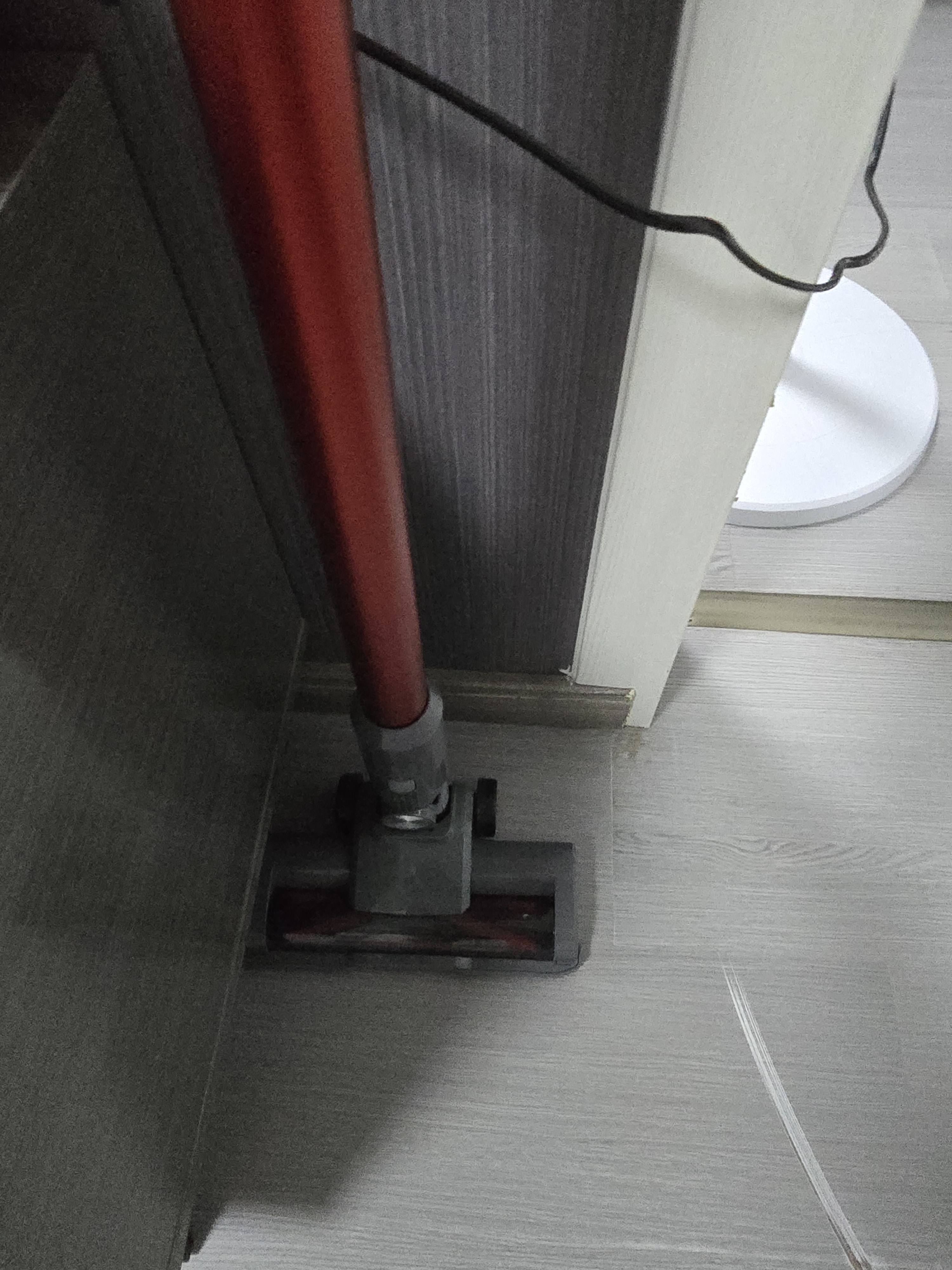 苏泊尔（SUPOR）吸尘器家用大吸力无线手持轻量迅猛除尘大功率吸尘机地毯宠物吸猫毛 EVS-C70-L 实拍图