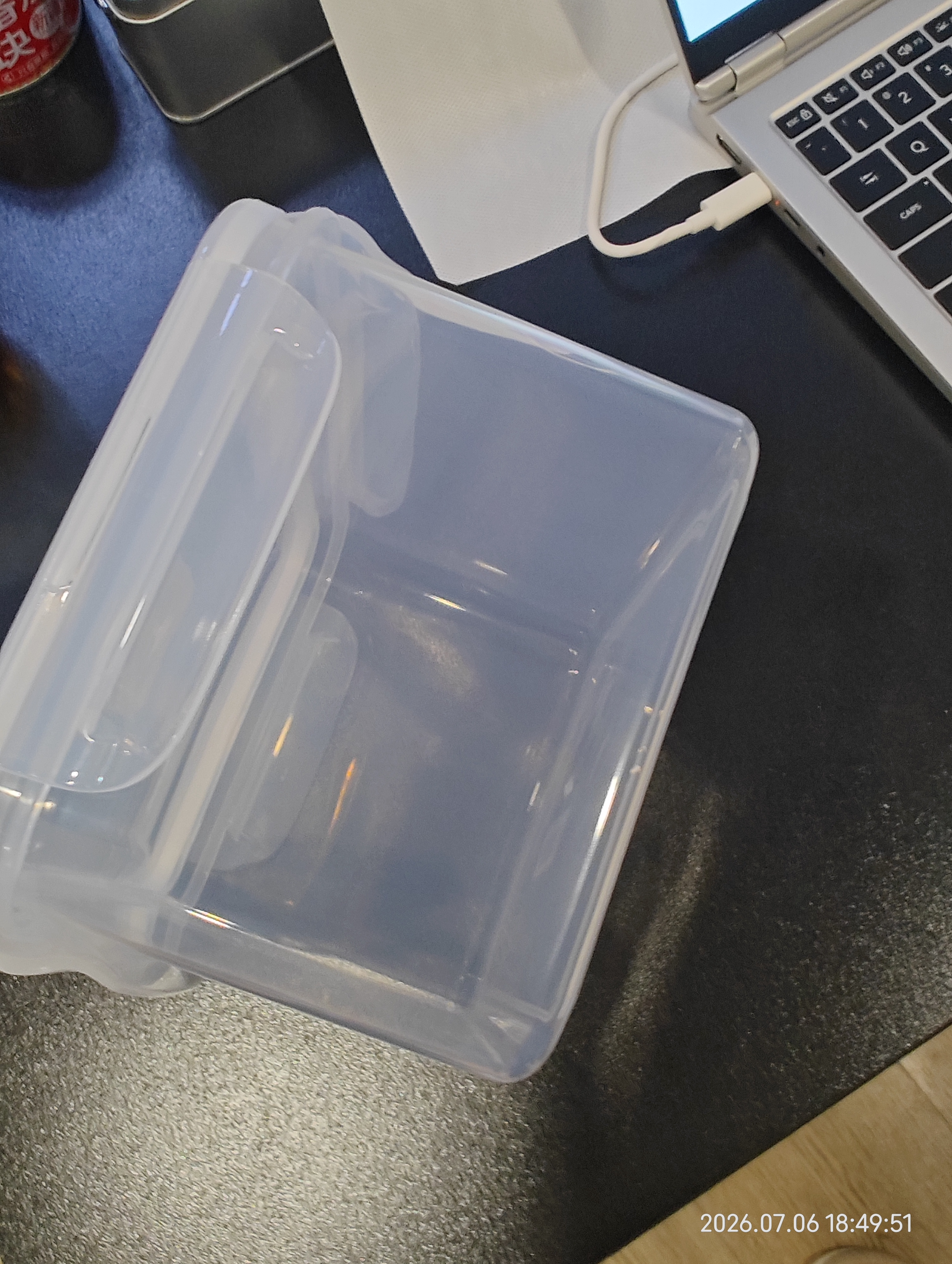 龙士达食品级密封保鲜盒 微波炉饭盒 透明塑料储物水果冰箱收纳盒2.5L 实拍图