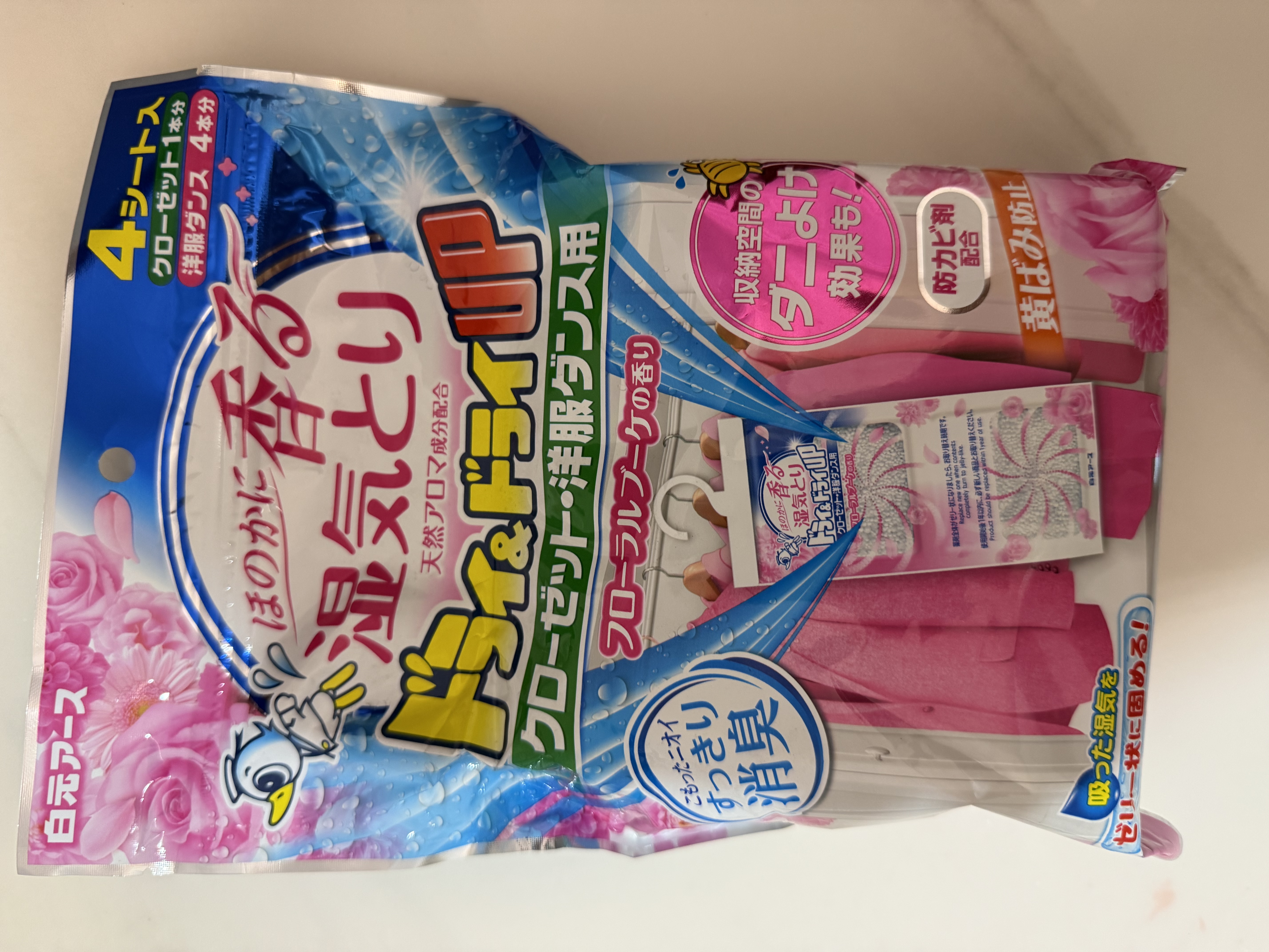 白元除湿袋4片百花香 衣柜型除湿剂干燥剂芬芳百花香 实拍图
