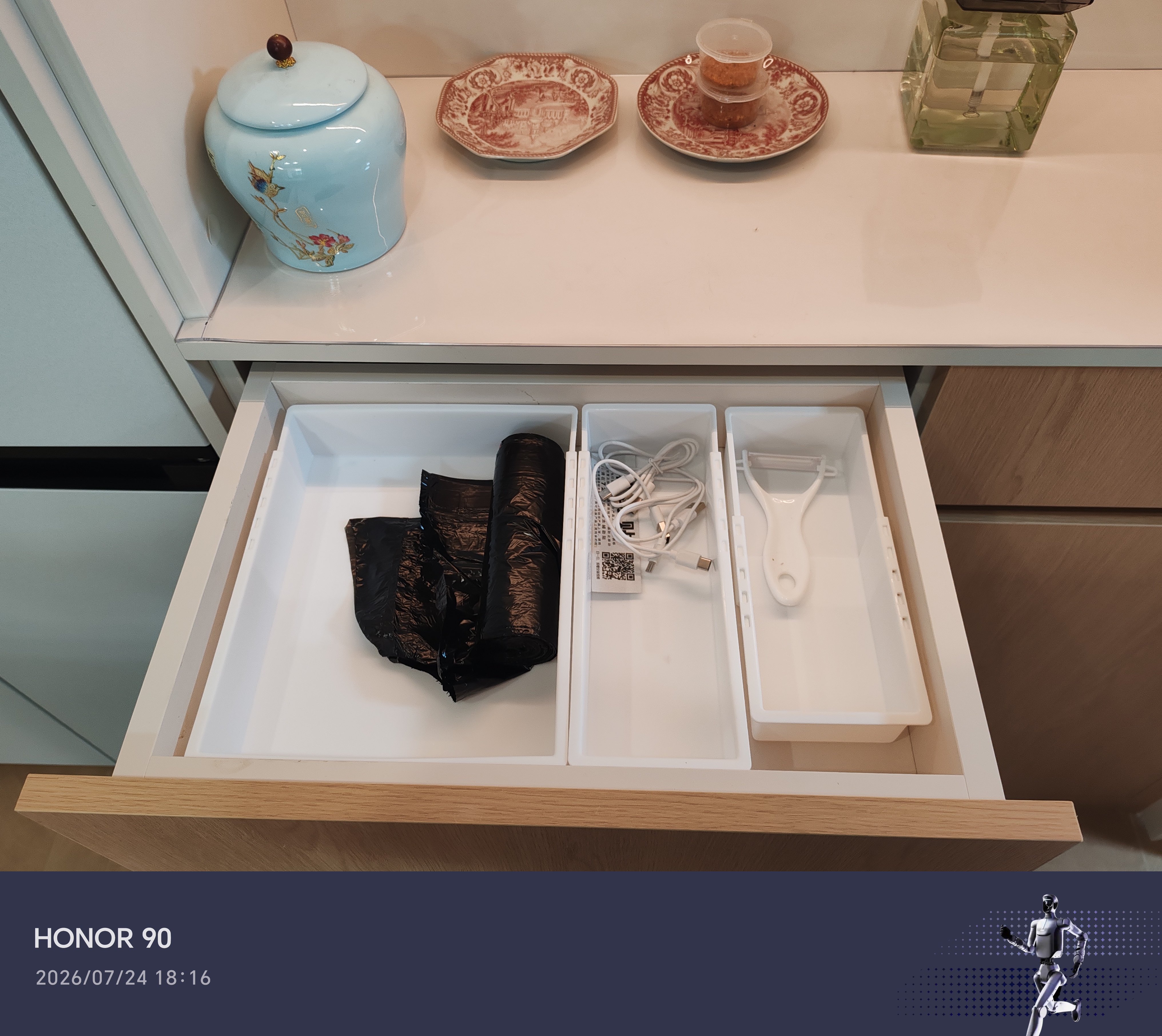 金隆兴抽屉可伸缩收纳盒抽屉内置分格整理桌面厨房餐具文具杂物框套装 实拍图