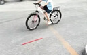 凤凰官方旗舰店儿童自行车男女变速青少年学生山地车碟刹赛车 星际 粉白【铝架】7速+后座车灯+辐条 22寸【适合130-170cm】 实拍图