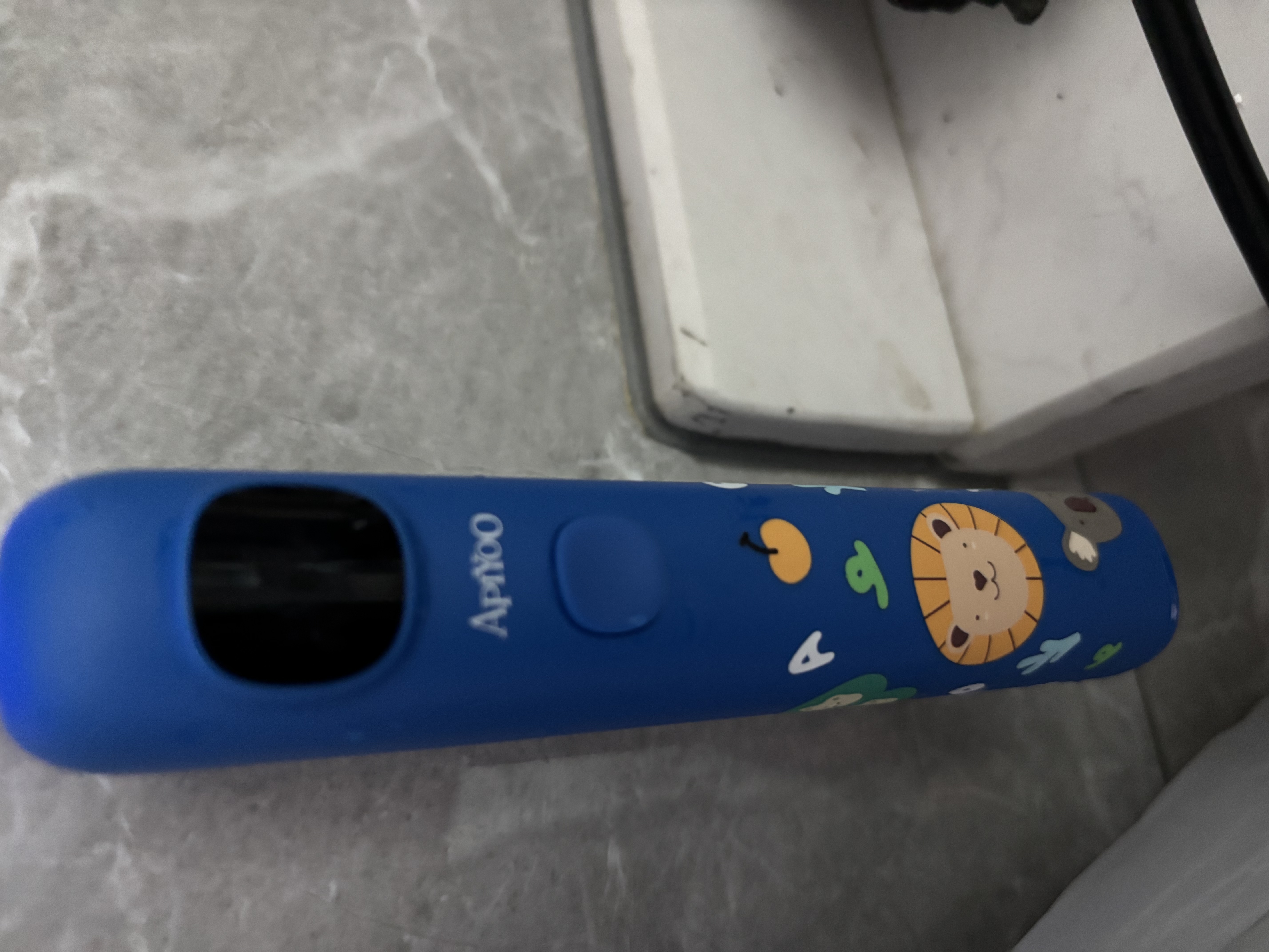 ApiYoo艾优A9pro儿童电动牙刷蓝色消毒架套装语音提醒软毛护龈 3-6-15岁学生男女孩儿童节日生日毕业礼物 实拍图