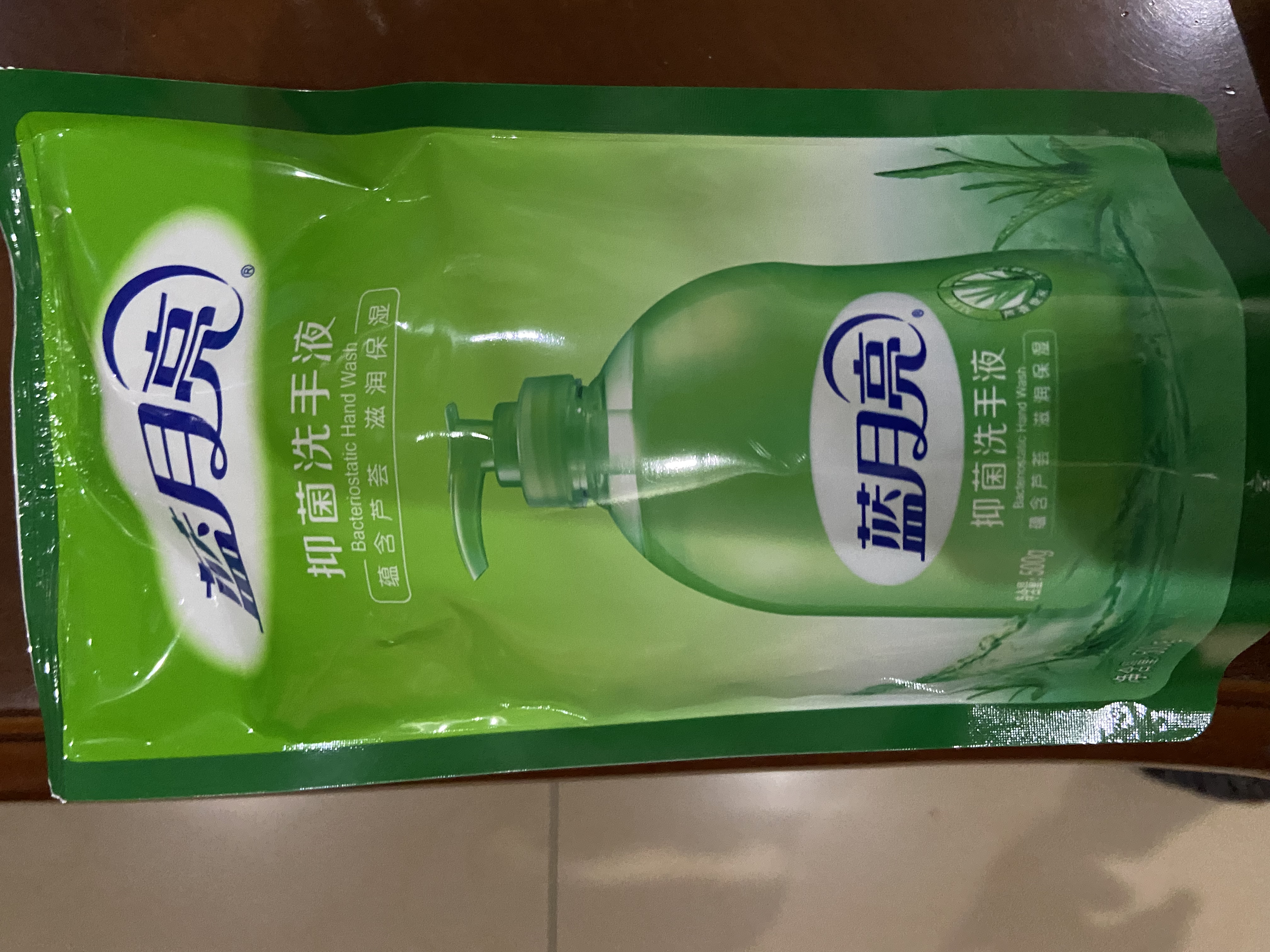 蓝月亮洗手液补充装袋装500g*6 泡沫丰富芦荟抑菌护手保湿替换装 实拍图