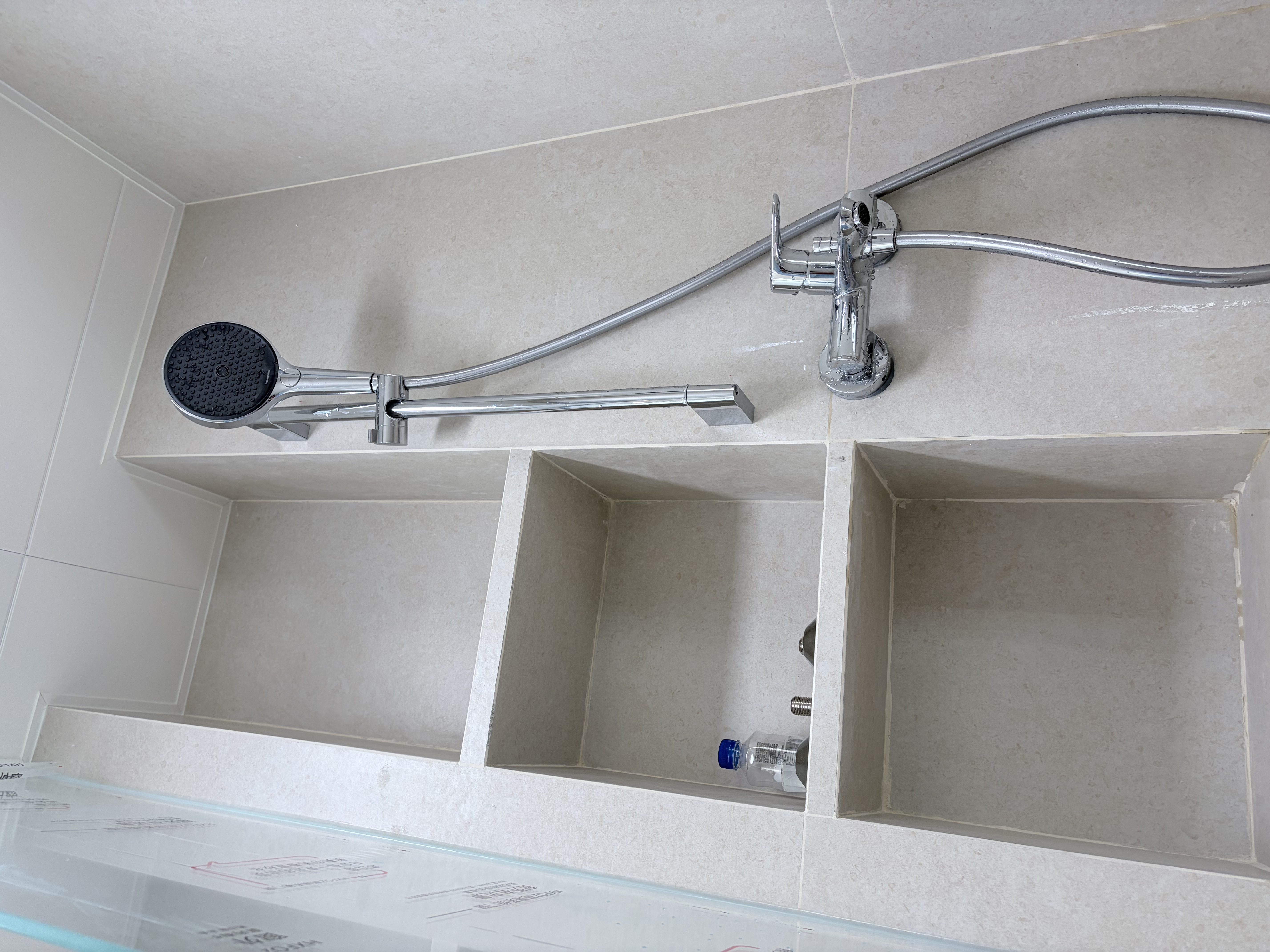 汉斯格雅（Hansgrohe）境雨手持花洒喷头恒温浴缸龙头淋浴组合套装智能花洒官方旗舰店 非恒温：境雨手持花洒-镀铬色 实拍图