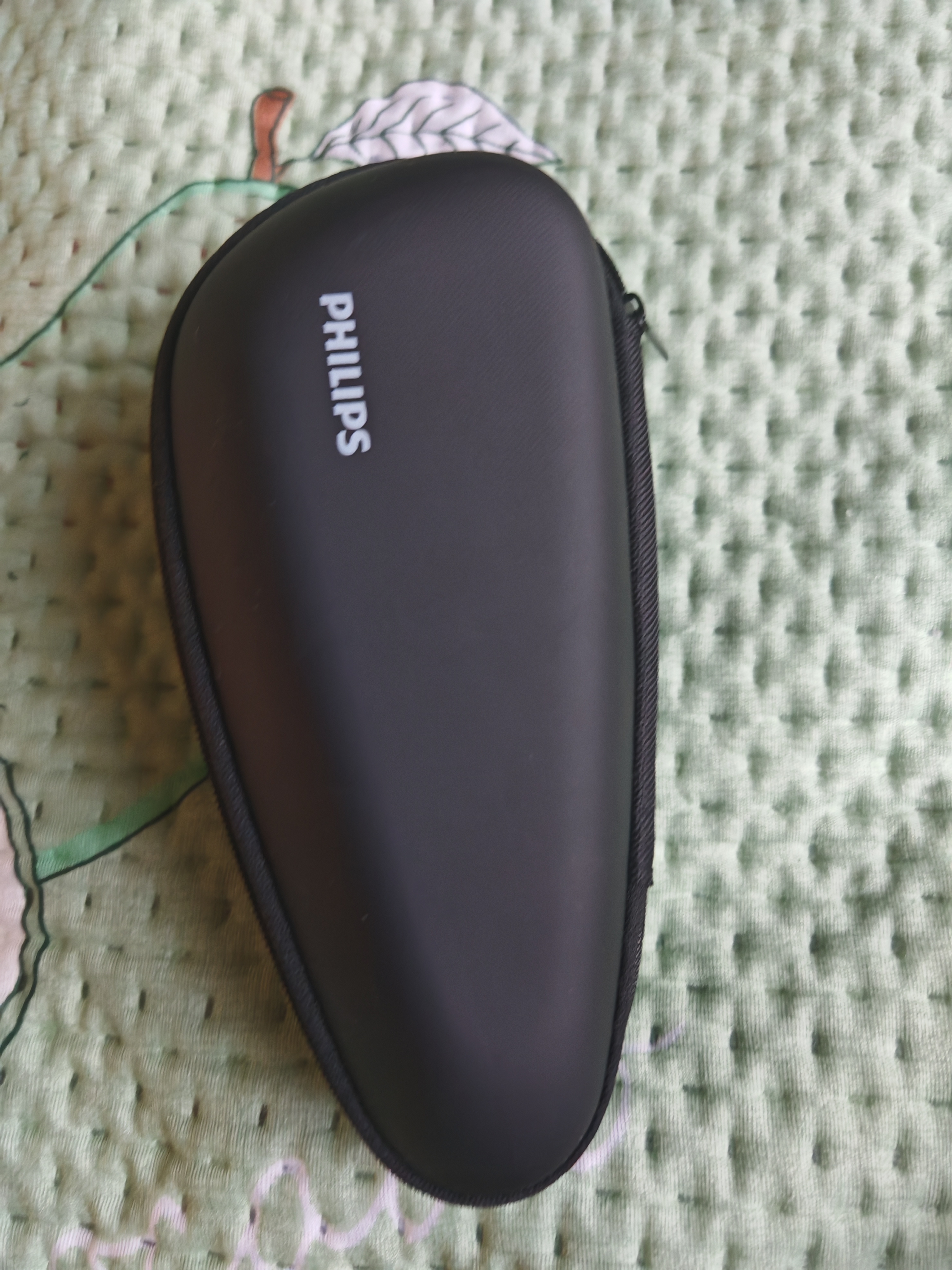 飞利浦（PHILIPS）电动剃须刀电动旋风3系pro刮胡刀剃须刀胡须刀官方旗舰正品生日礼物送男友送老公节日礼品实用 【新品款式】旋风3系PRO 深空银蓝 实拍图