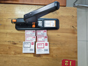 得力（deli）210页简约重型大订书机/订书器 大号加厚重型订书机 弹出式结构 黑色0299 实拍图