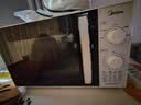 美的（Midea）快捷微波炉 360°转盘加热 旋钮操控 五档火力 3-5人用 23L（M1-230E） 实拍图