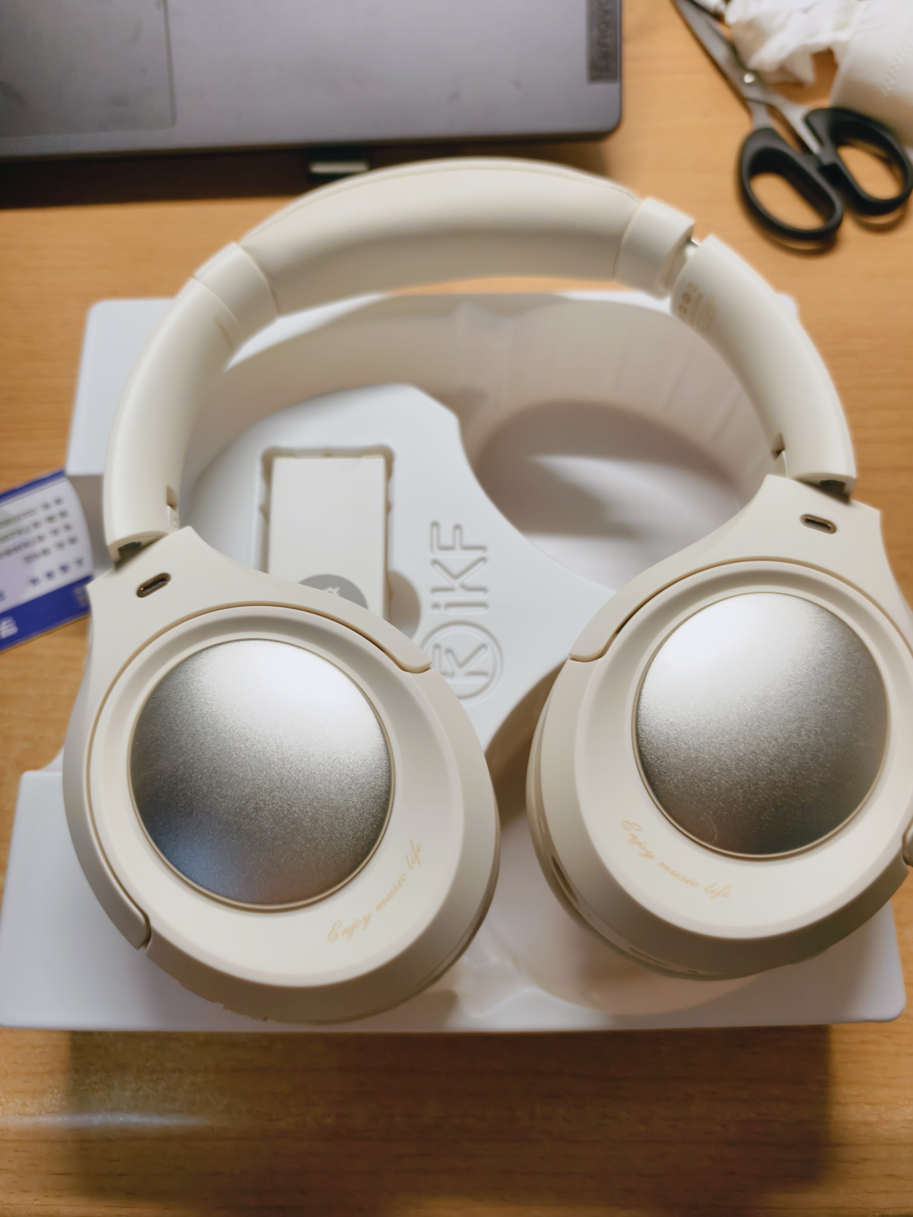 iKF King Pro3.0【升级50db多档降噪】主动降噪头戴式蓝牙耳机无线LDAC双金标音乐游戏电竞耳麦有线 LDAC双金标-升级3.0云岩白-50dB降噪 高阶版 带APP 实拍图