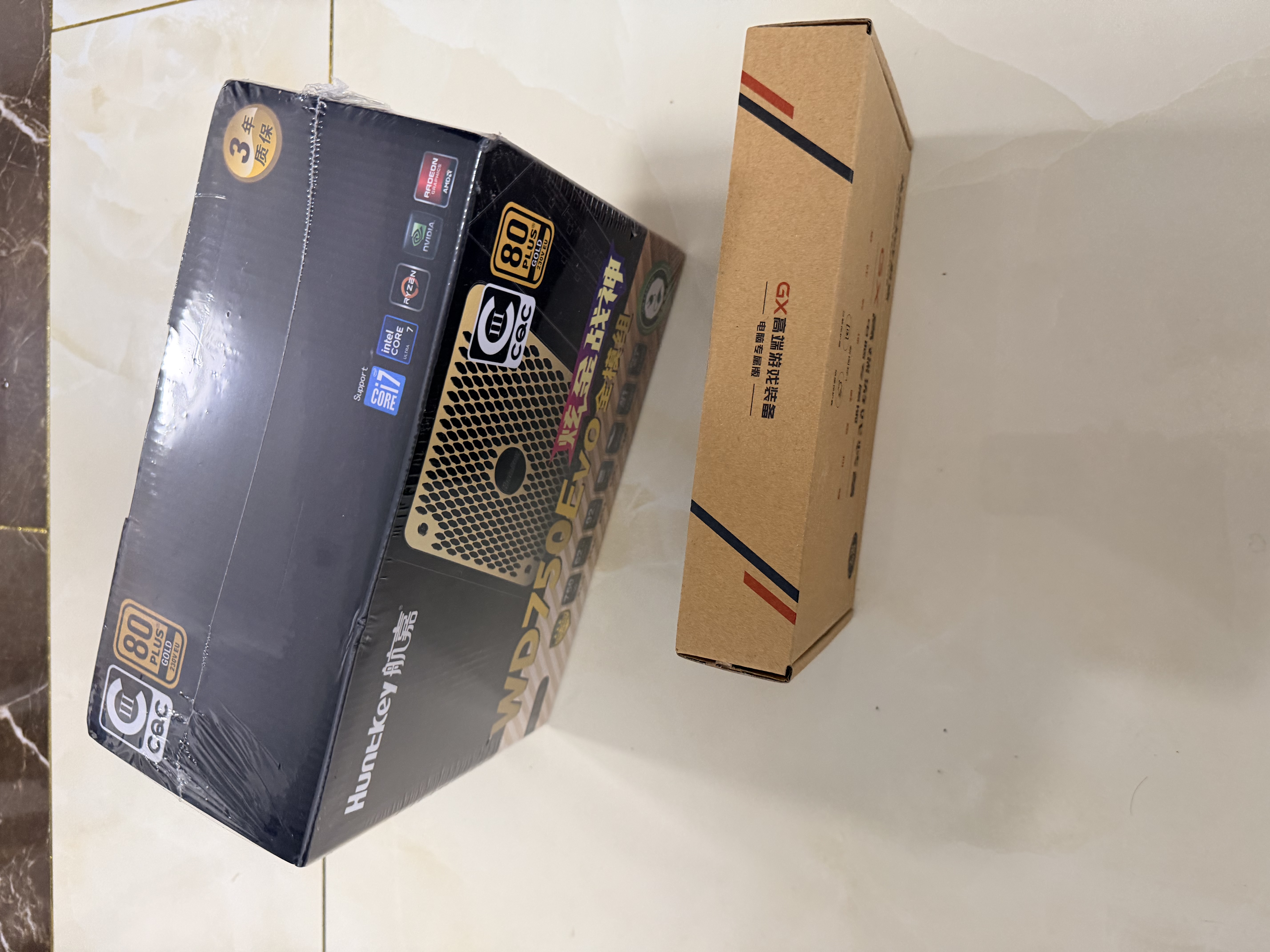 航嘉（Huntkey） WD750EVO炫金战神 台式机主机电脑电源 额定750W/850W/1000W/1200W/1600W全模组电源 PCIE5.1接口 WD750EVO炫金战神模组-750W金 实拍图