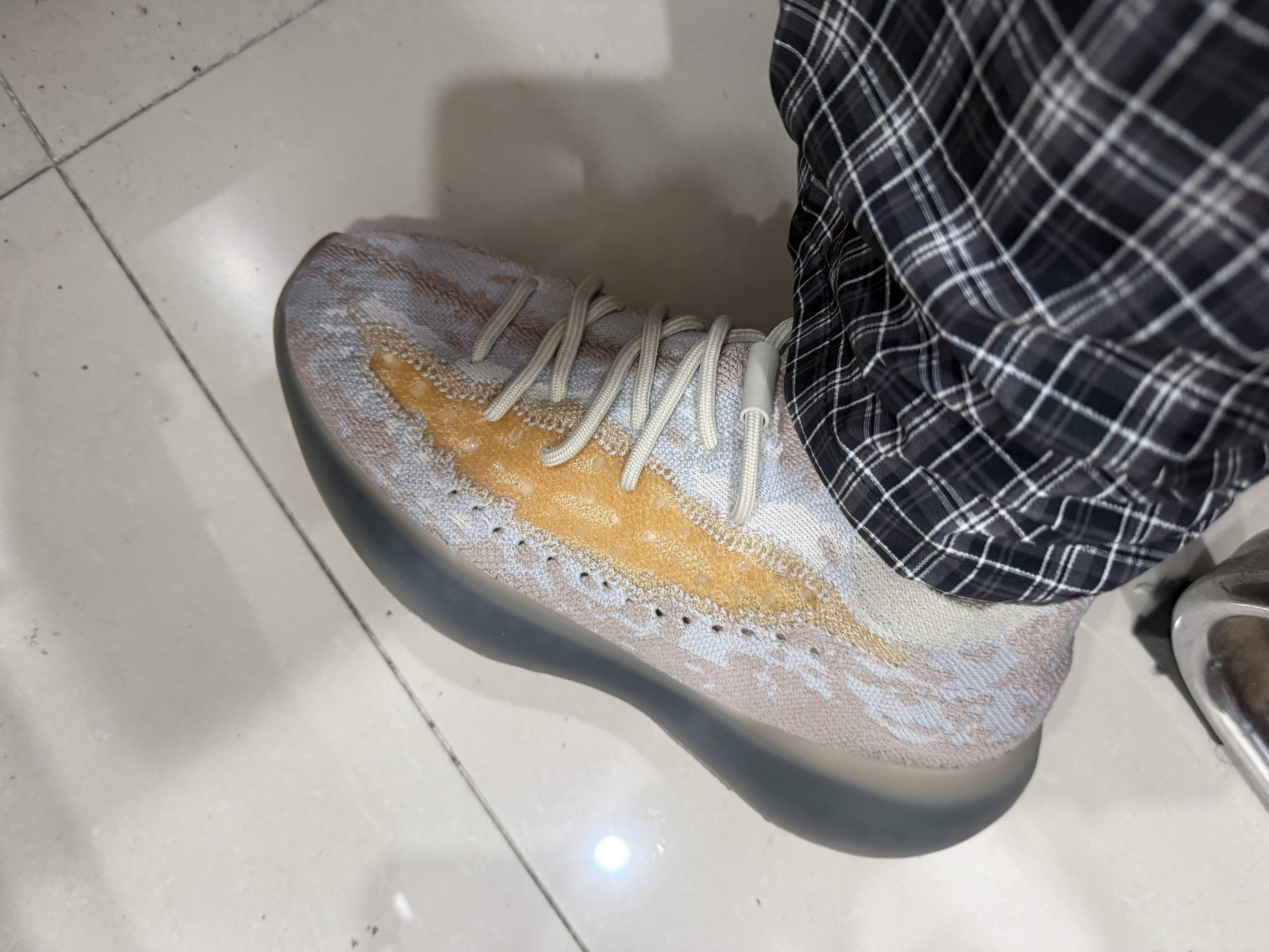阿迪达斯adidas 双11 Yeezy380鹅卵石 男女休闲鞋 生日礼物FZ1269 42.5 实拍图