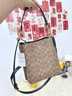 蔻驰（COACH）【品牌直供】奢侈品女包MOLLIE斜挎水桶包棕CBQ33 生日礼物送女友 实拍图