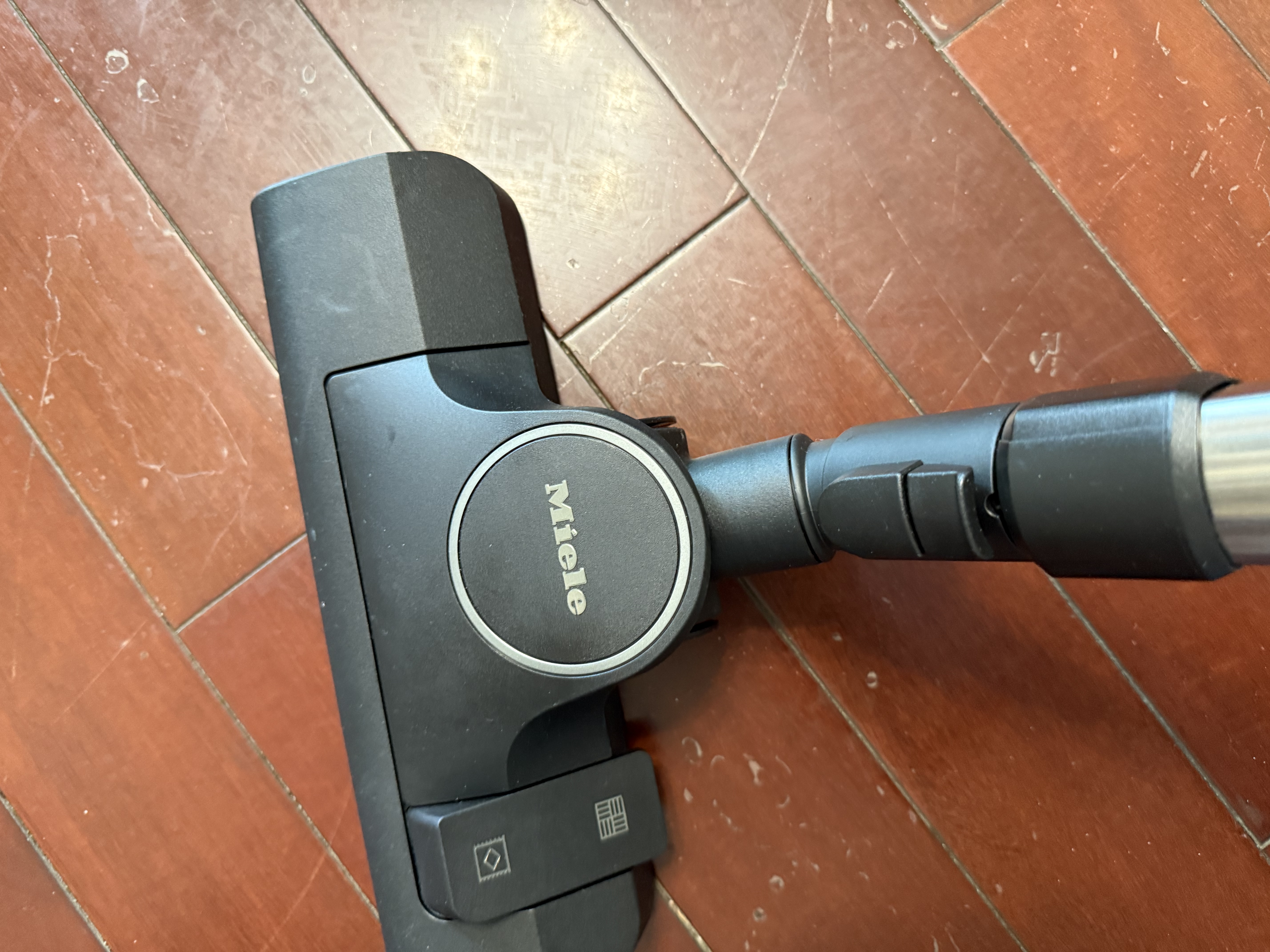 美诺（Miele）欧洲原装进口卧式吸尘器家用大功率强吸力宠物猫狗吸毛除毛 L1曜石黑 政府补贴 以旧换新 实拍图