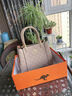袋鼠卡拉2025新款手提包女士包真皮中年妈妈包大容量斜挎送妈妈母亲节礼物 杏色（礼盒装+手包卡包+长肩带） 大包-底部长29，厚12，高22厘米 实拍图