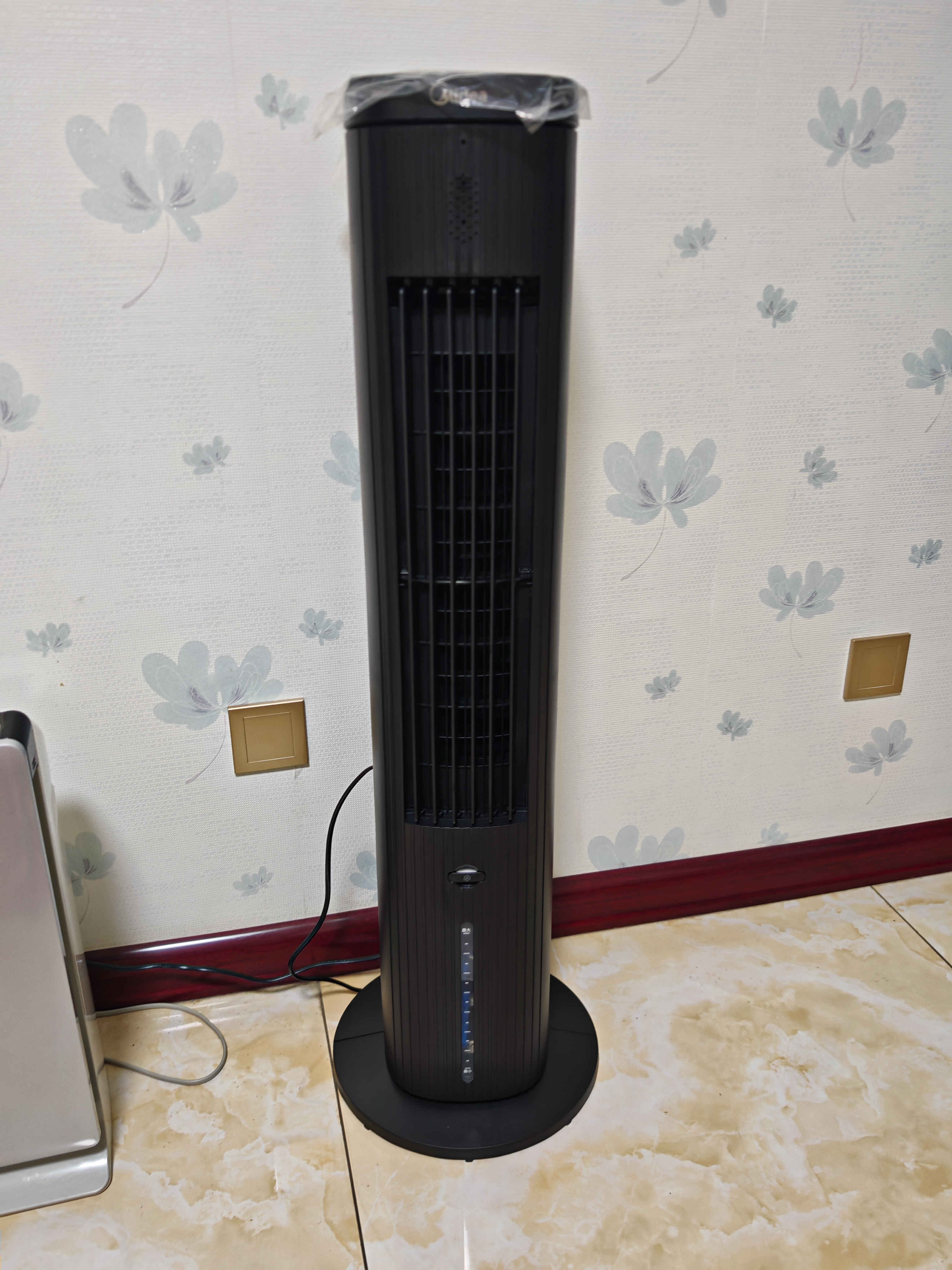 美的（Midea）【语音智能】家用空调扇冷风扇 负离子净化静音落地冷风机水冷塔扇冷气扇 强力制冷小空调ACA10TJR 实拍图