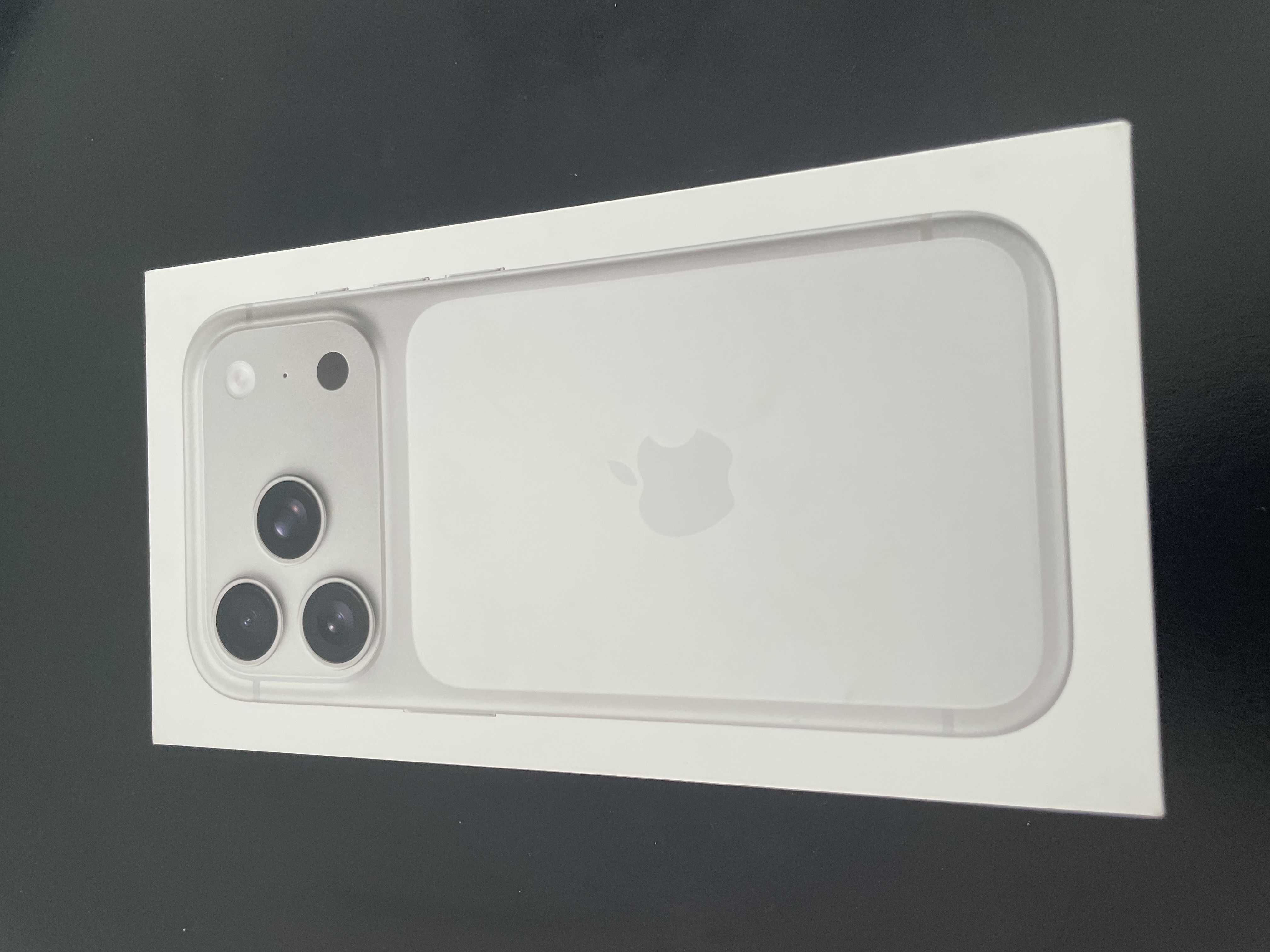 绿联适用苹果17Pro钢化膜防窥iPhone17Pro手机膜28°防偷窥全覆盖防摔防指纹全覆盖保护膜 实拍图